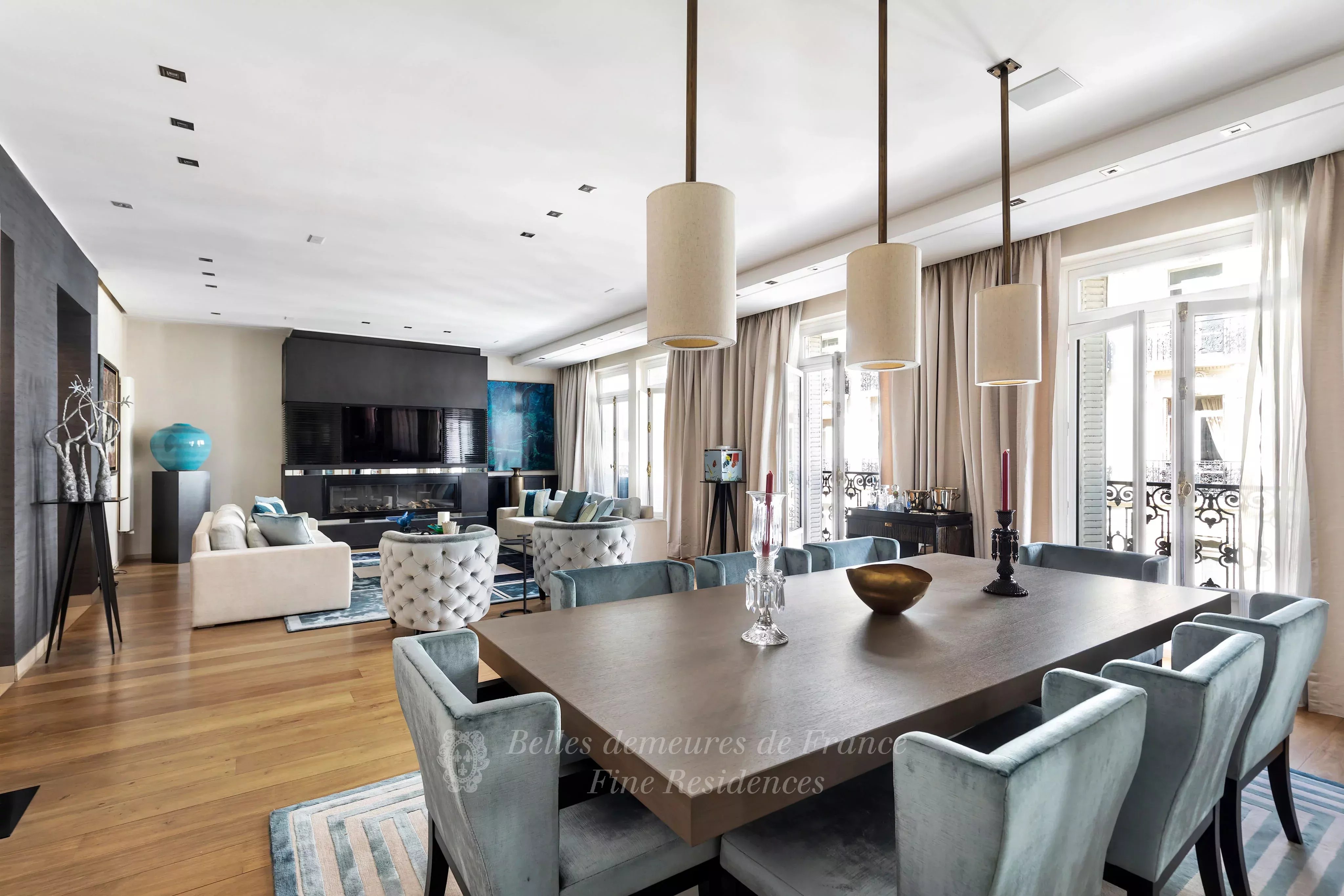 Paris 8th District – A meticulously renovated 3-bed apartment