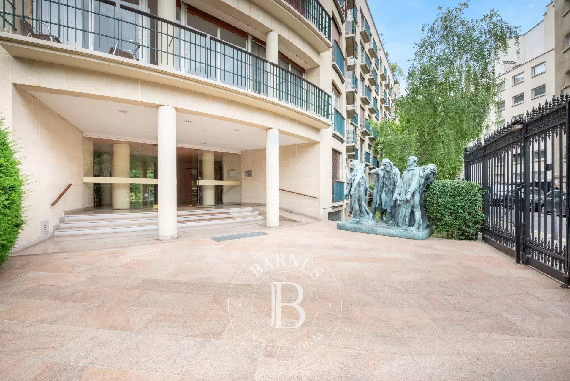 Paris 16 - Avenue Foch / Victor Hugo - 2 bedrooms