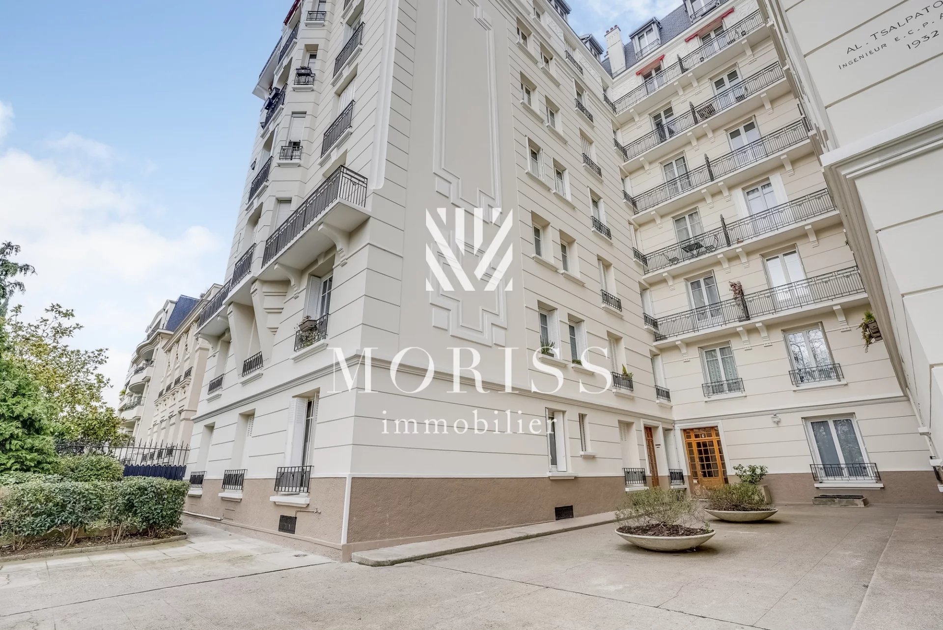 FACE BOIS 2 PIÉCES 25m2 - Image Array