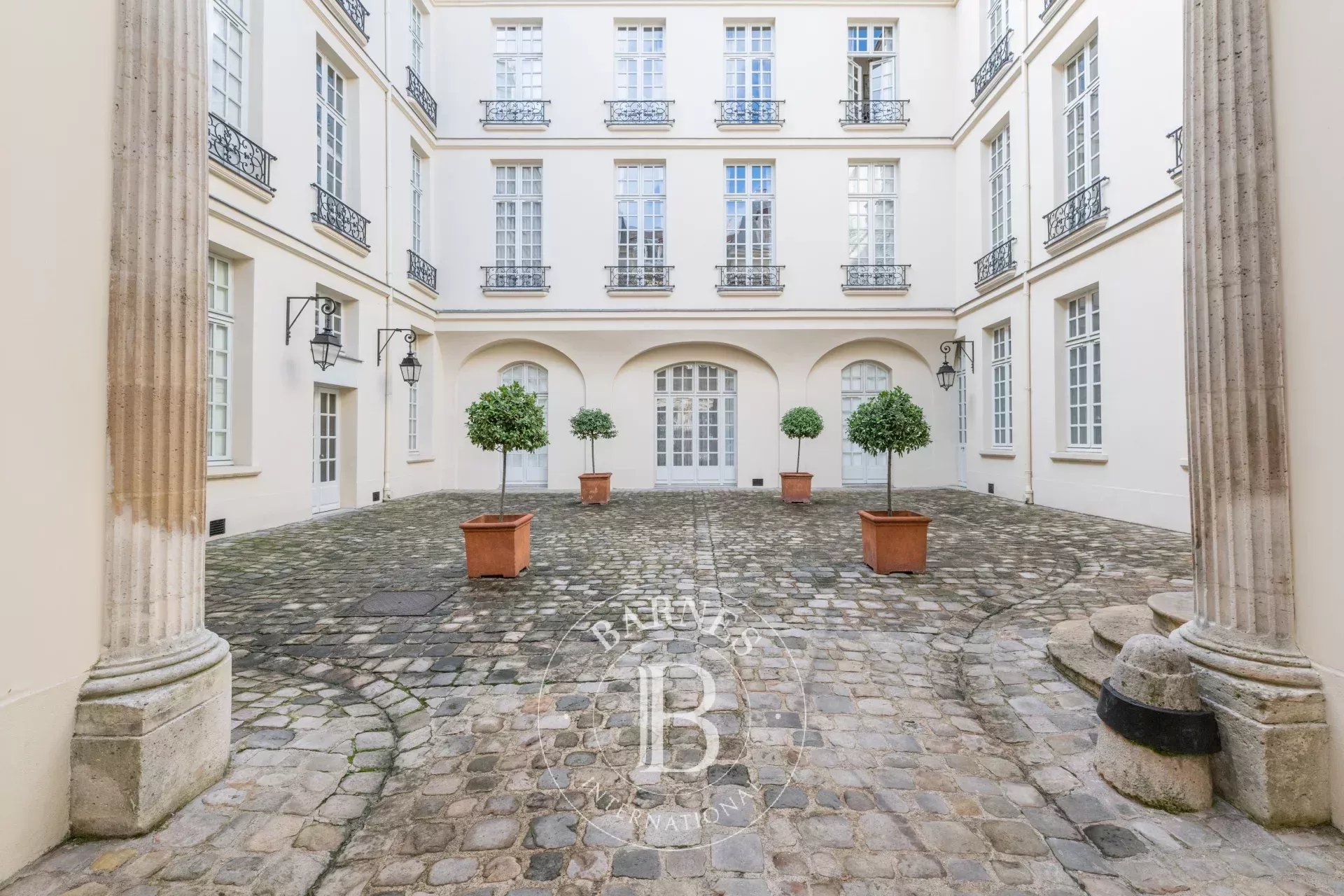 Daire Paris 3ème - picture 24