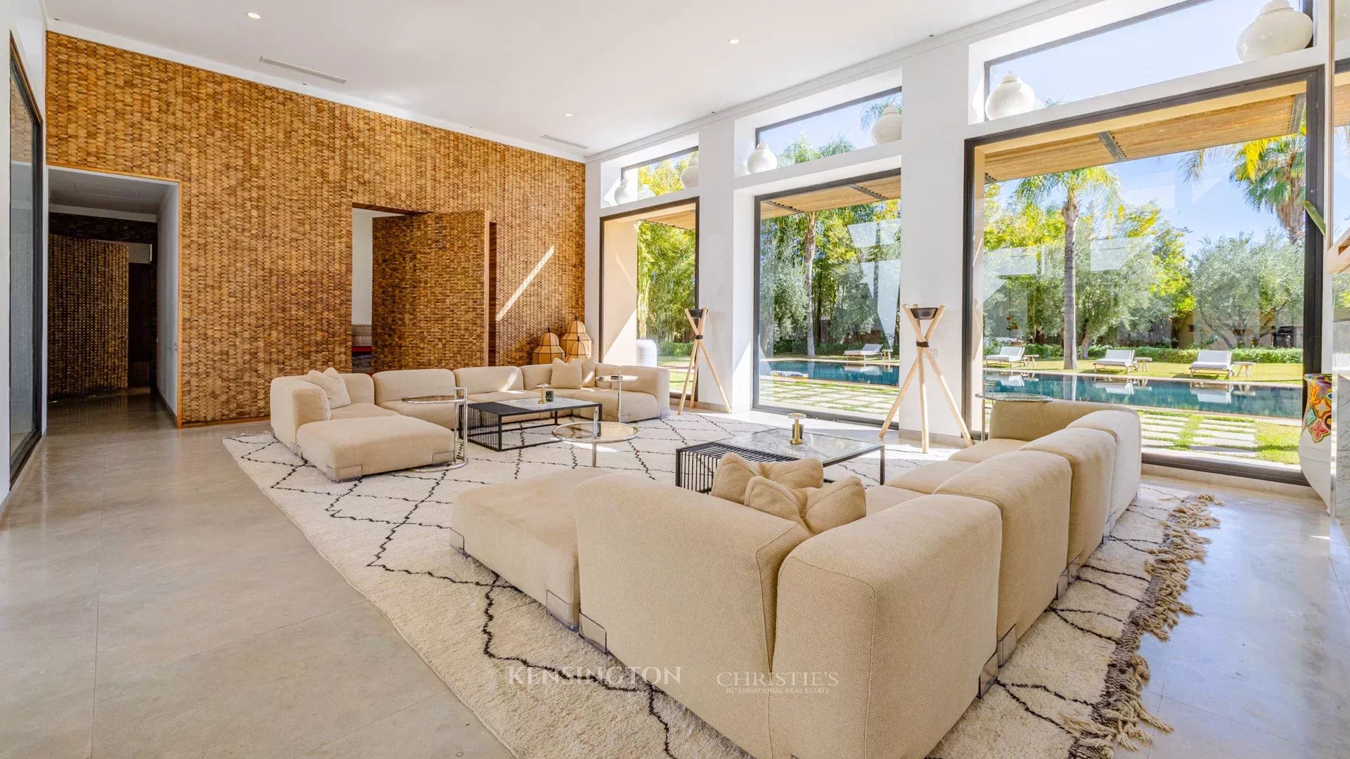 5 Bedroom Villa/Townhouse's Image 13