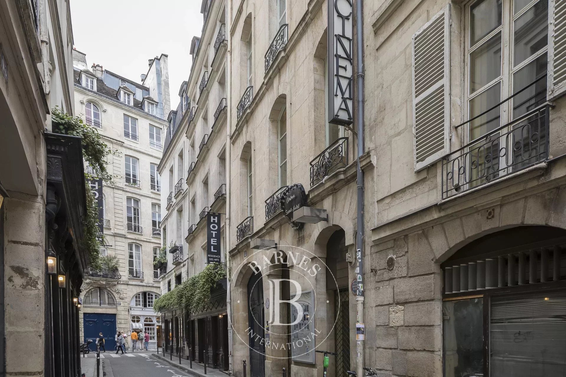 Daire Paris 6ème - picture 10