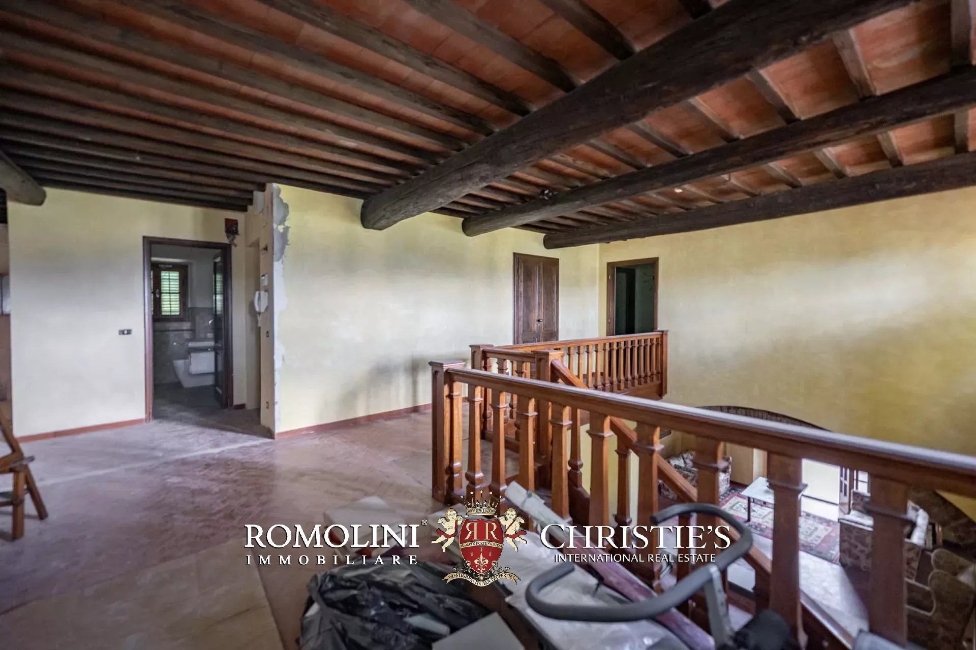 8 Bedroom Villa/Townhouse's Image 22