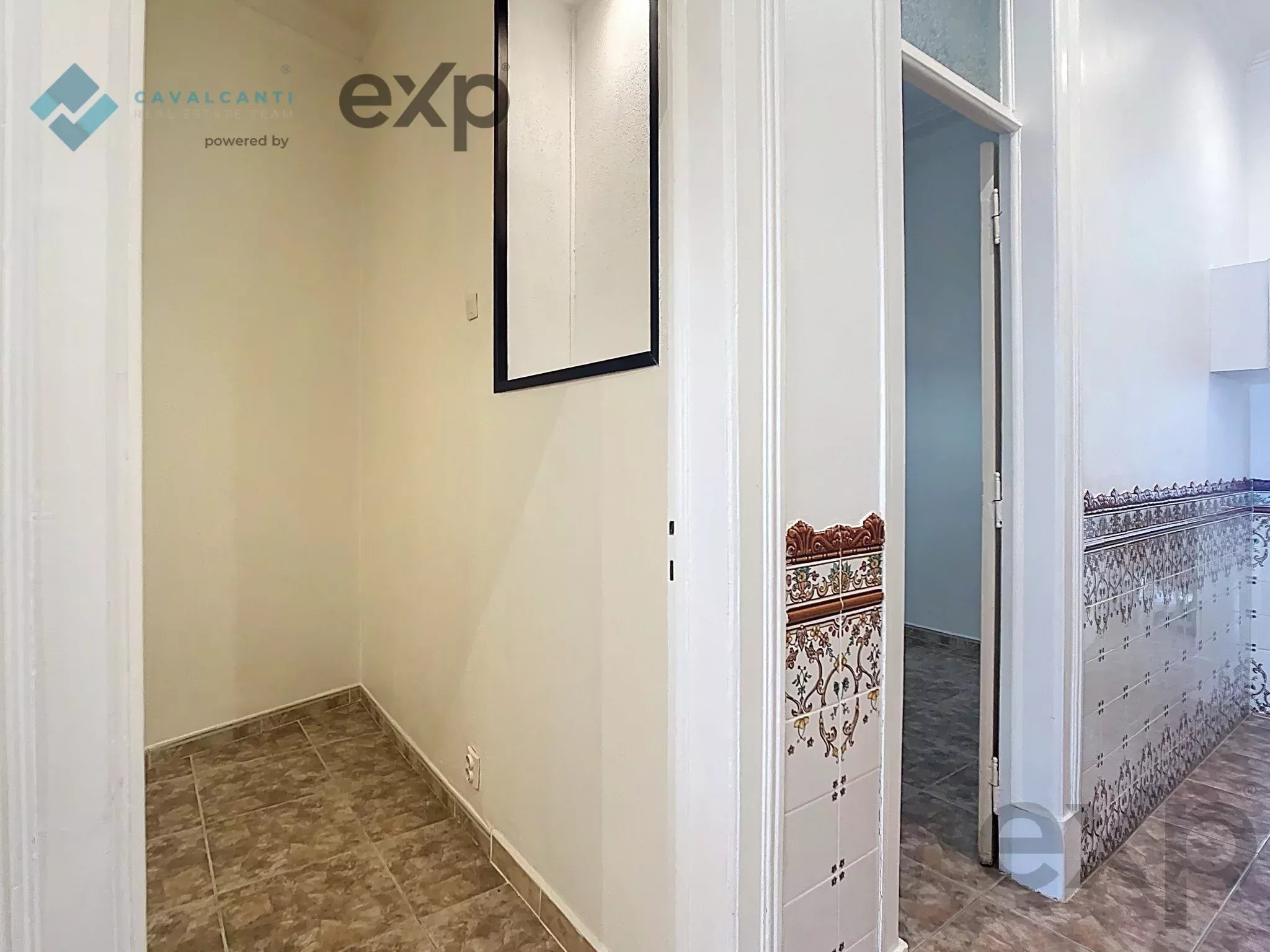 T1 + 1 in Campolide, Lisbon charm and quality of life near the Amoreiras 86914849 image 15