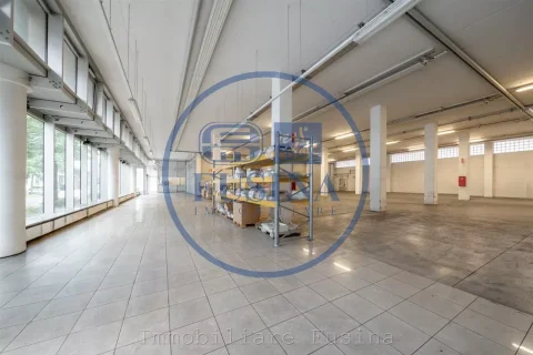 Magazzino---Capannone-in-vendita---Bolzano-8
