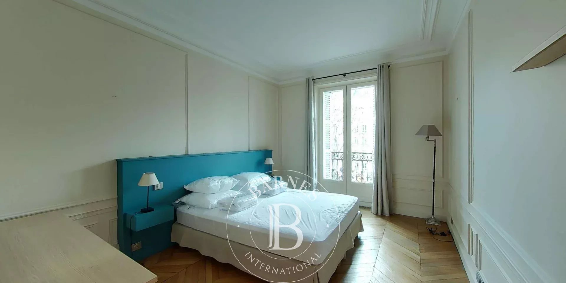 Daire Paris 8ème - picture 10