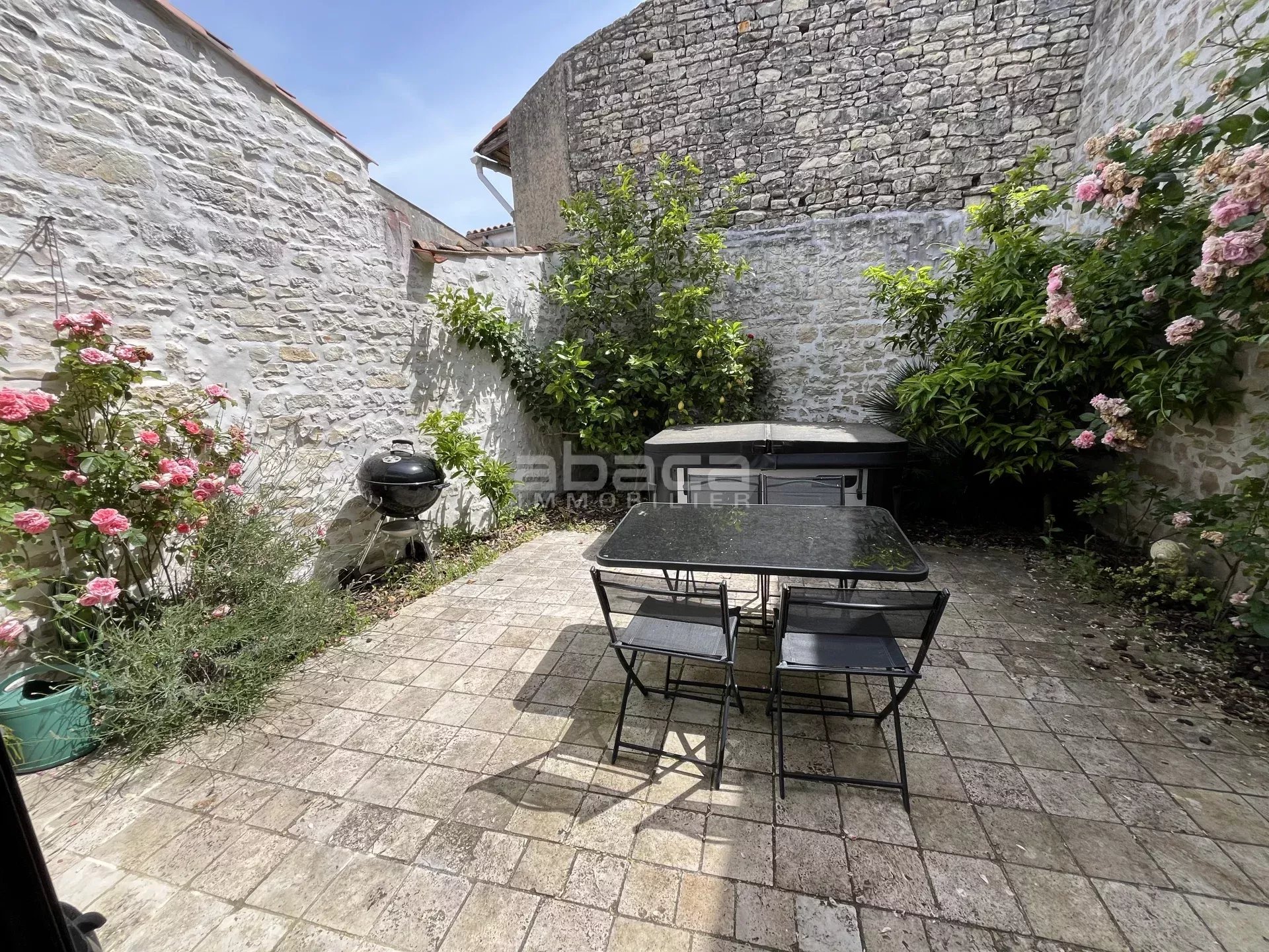 Agence immobilière de 