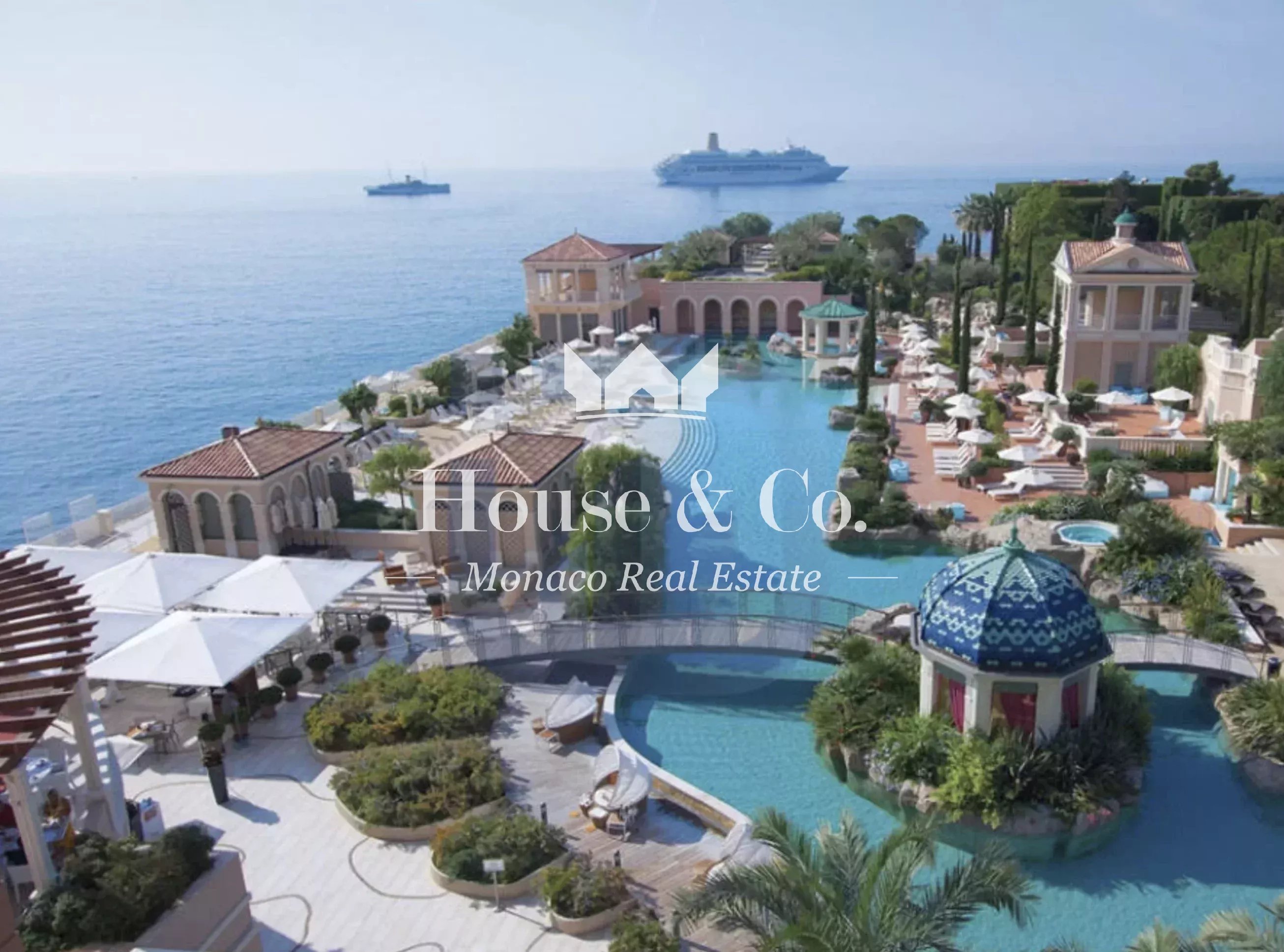 Résidence du Sporting - For rent, spacious one-bedroom apartment with terrace, located in a prestigious residence