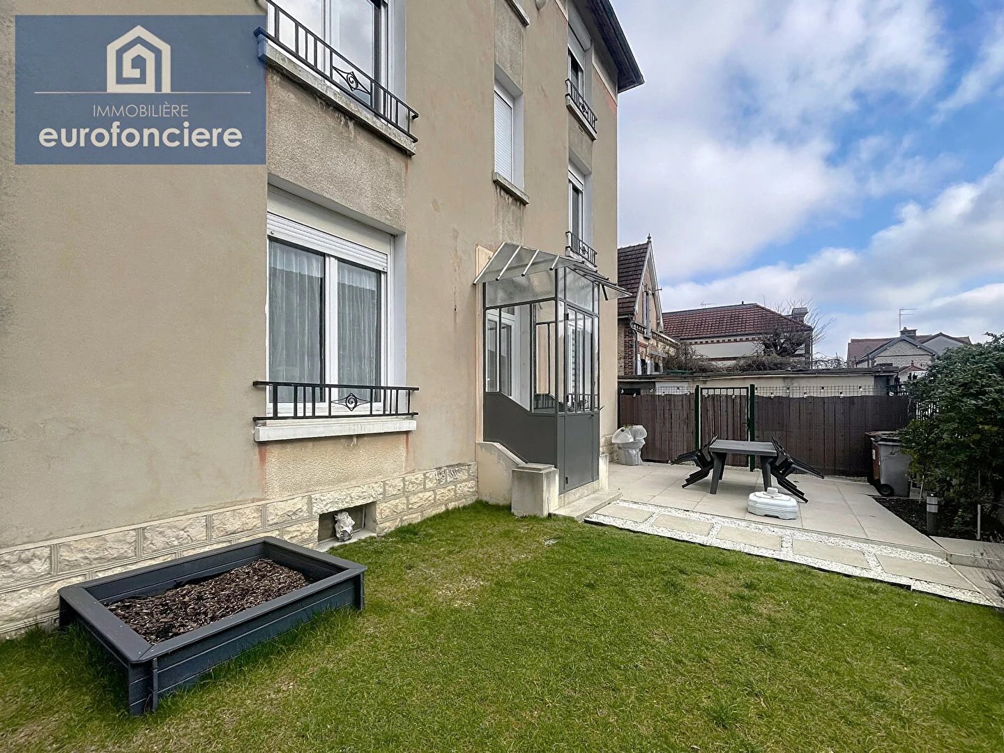 Appartement Sainte Savine 3 pièce(s) 68 m2 AVEC GARAGE