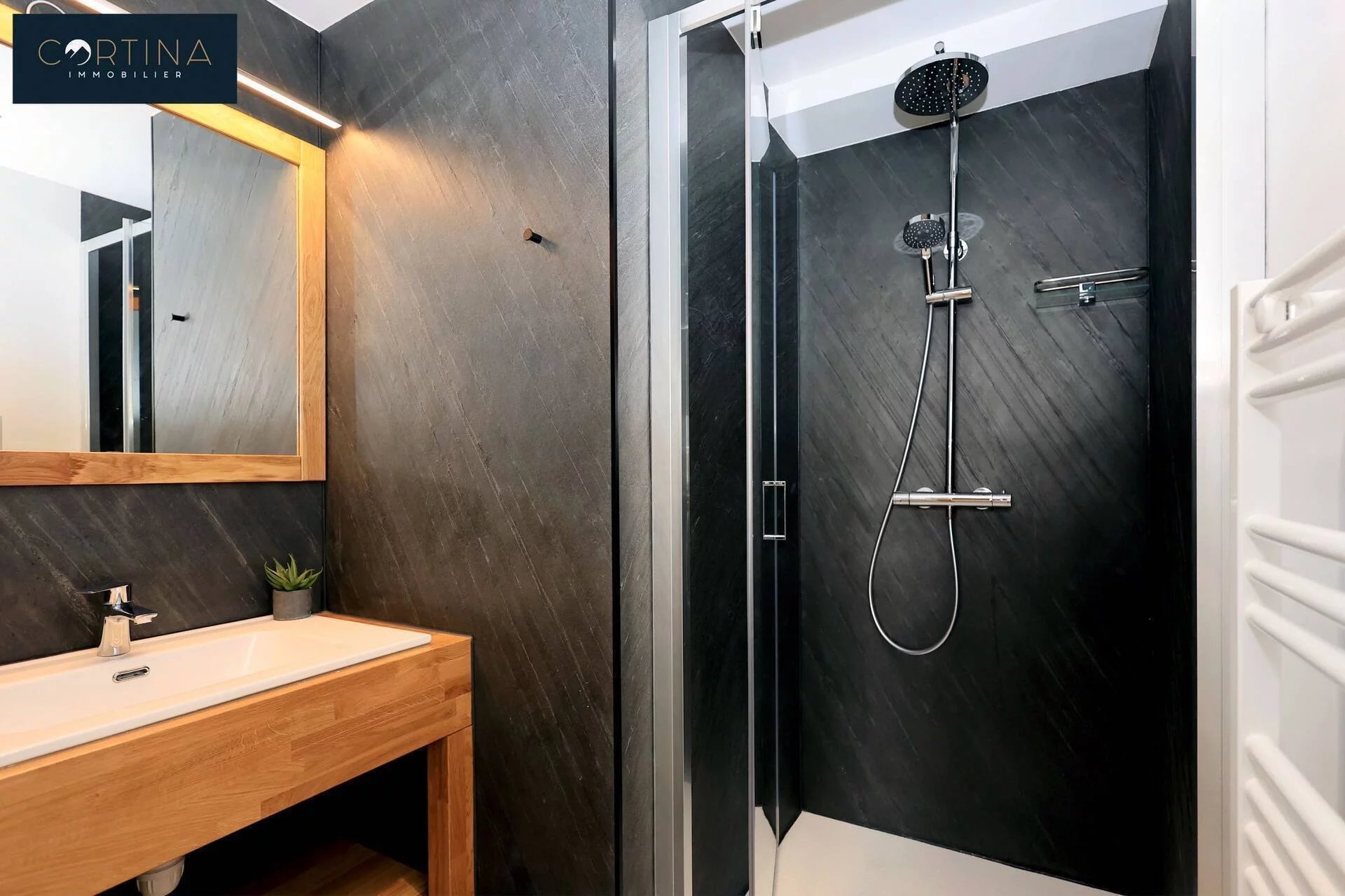 Skier 9 — Duplex pour 8 personnes