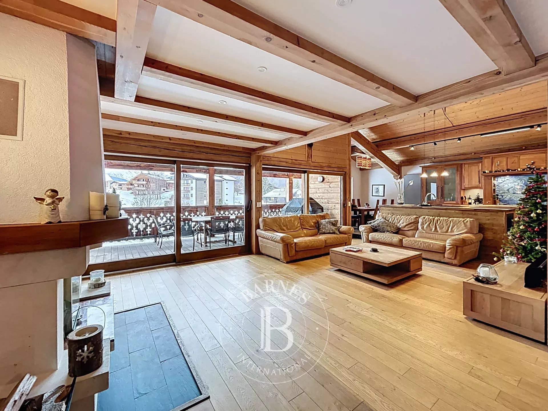 Photo of Les Gets - Apartment, 5 bedrooms - 137 sqm - Close to the center - Ski-in / Ski-out