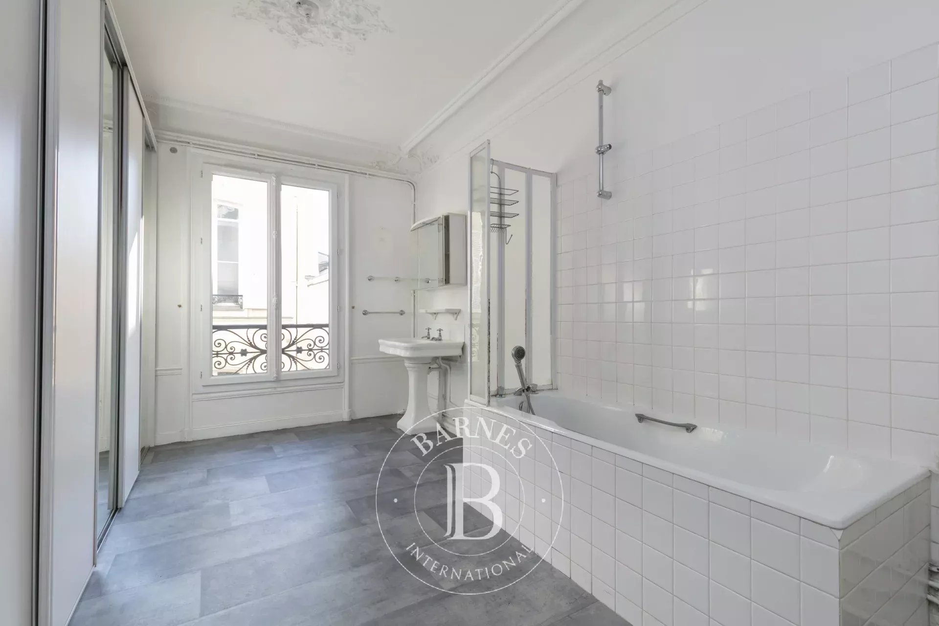 Daire Paris 9ème - picture 12