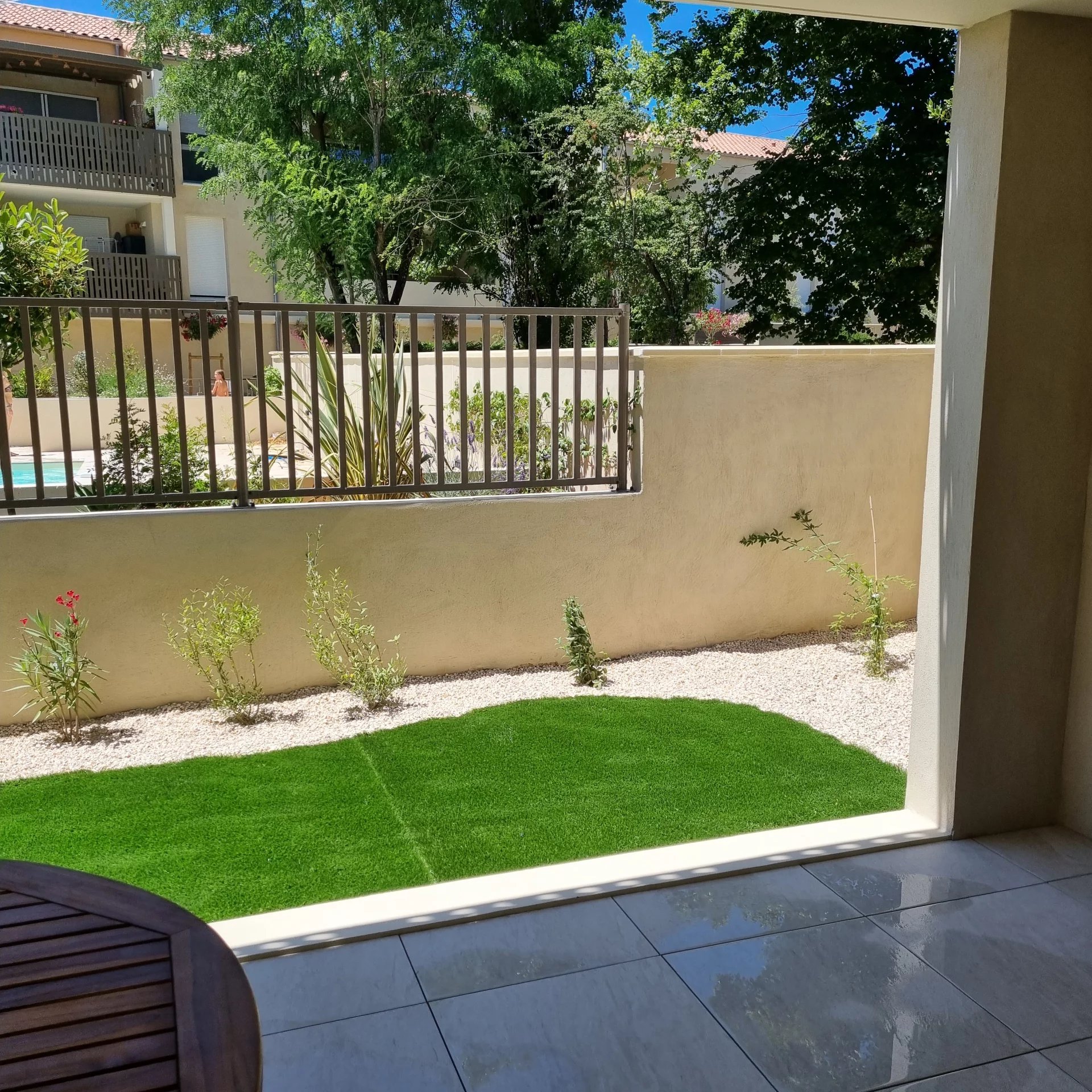 Appartement T3 meublé avec terrasse et jardin