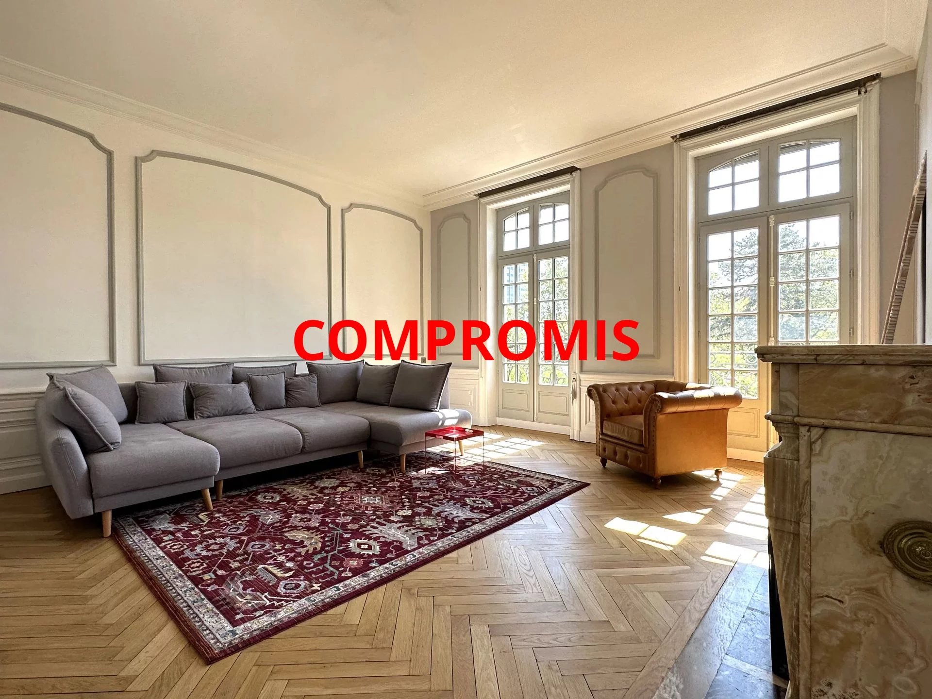 APPARTEMENT HAUSSMANNIEN