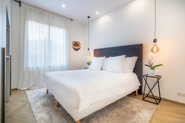CANNES, LA CROISETTE - APPARTEMENT ET GARAGE — photo 7