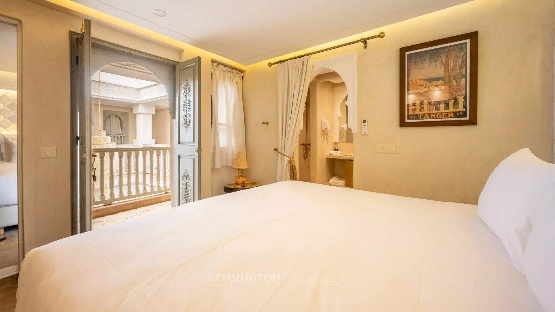 8 Bedroom Villa/Townhouse's Image 13