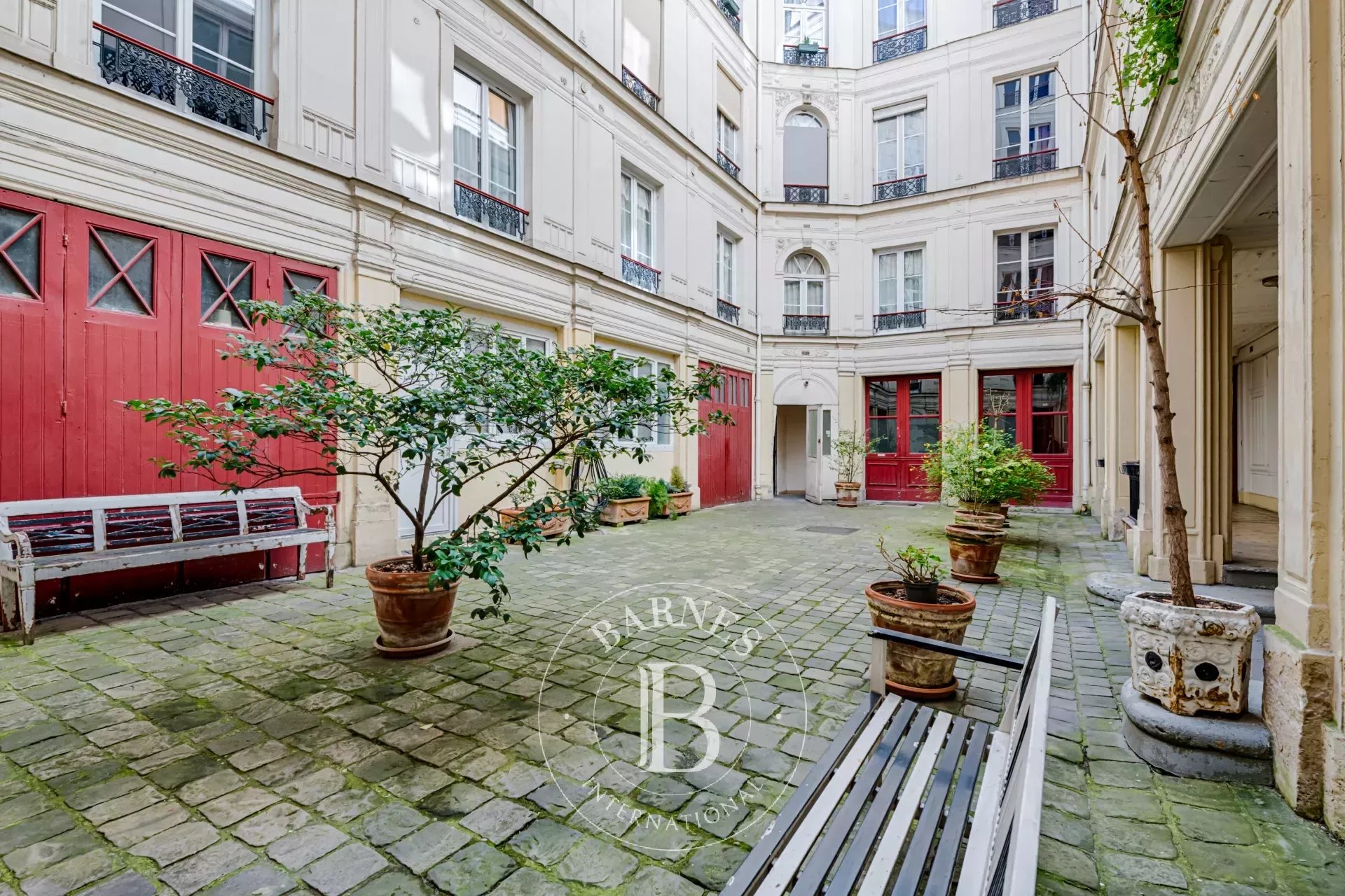 Daire Paris 9ème - picture 14