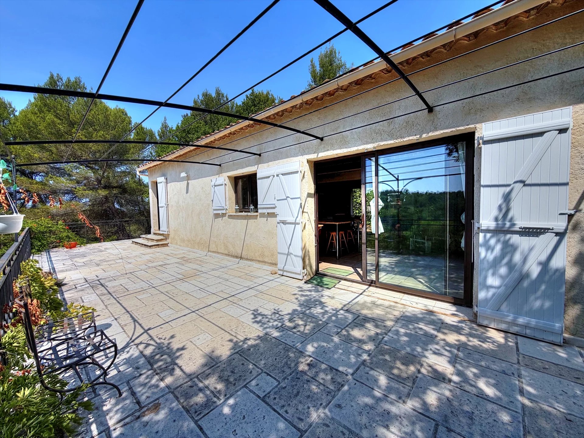 House in Baudinard-sur-Verdon - view 1