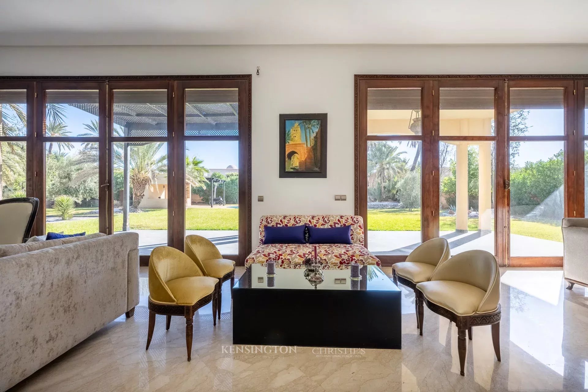 4 Bedroom Villa/Townhouse's Image 3