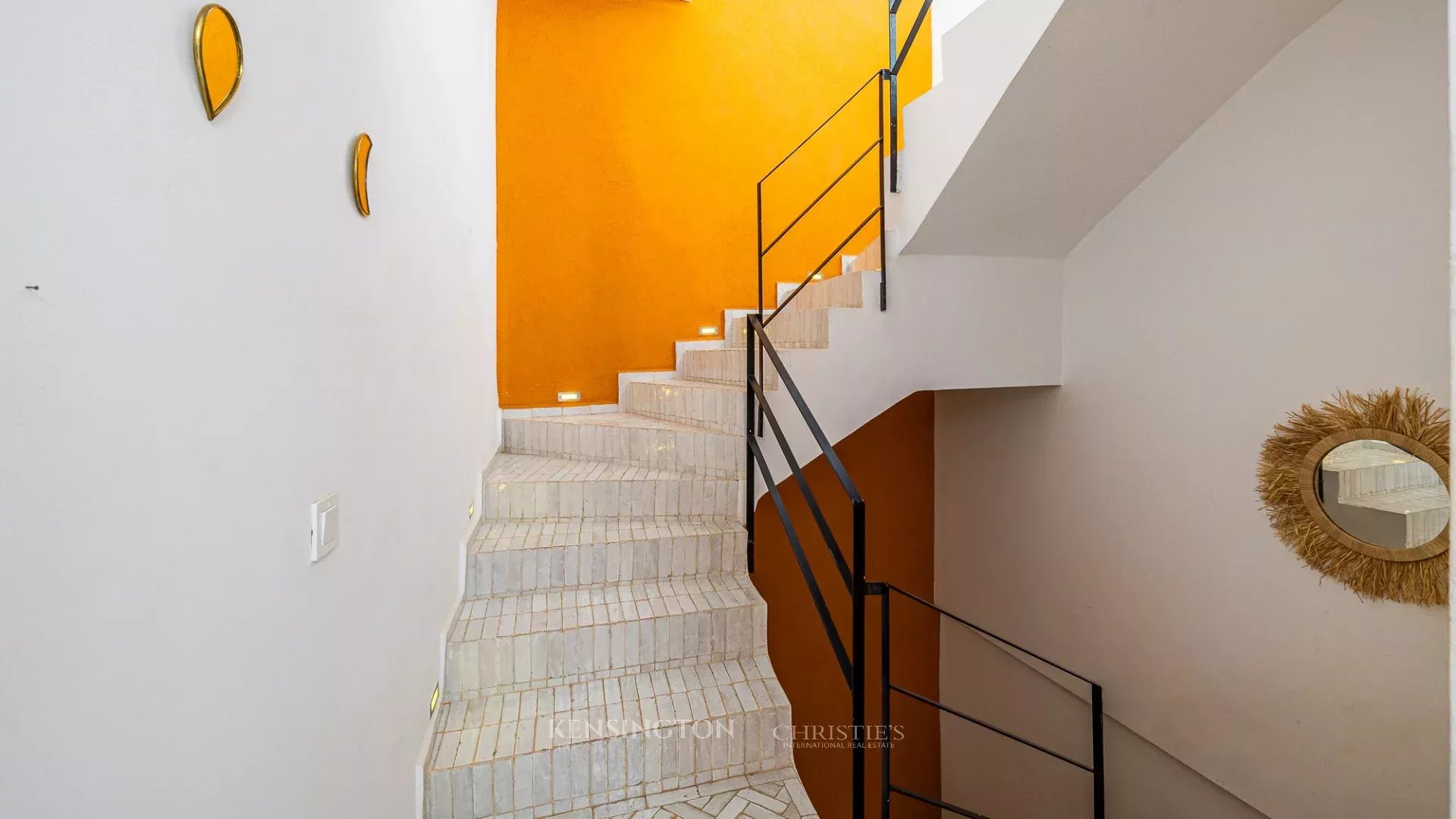 4 Bedroom Villa/Townhouse's Image 20