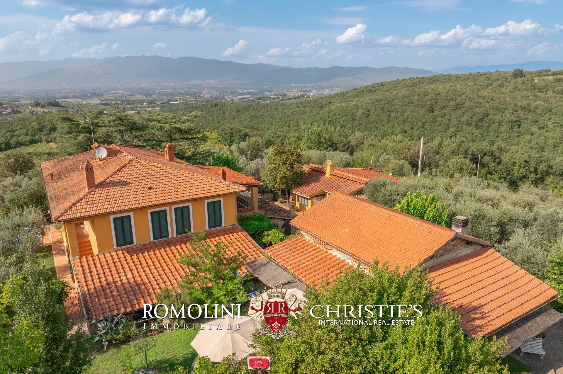 9 Bedroom Villa/Townhouse's Image 26