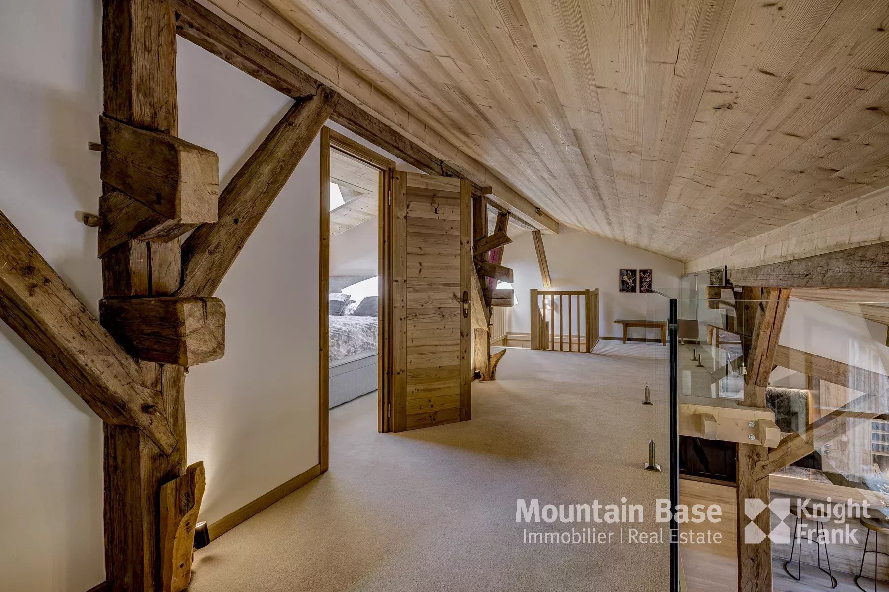 Photo of Stunning 7 bedroom chalet in La Côte d’Arbroz