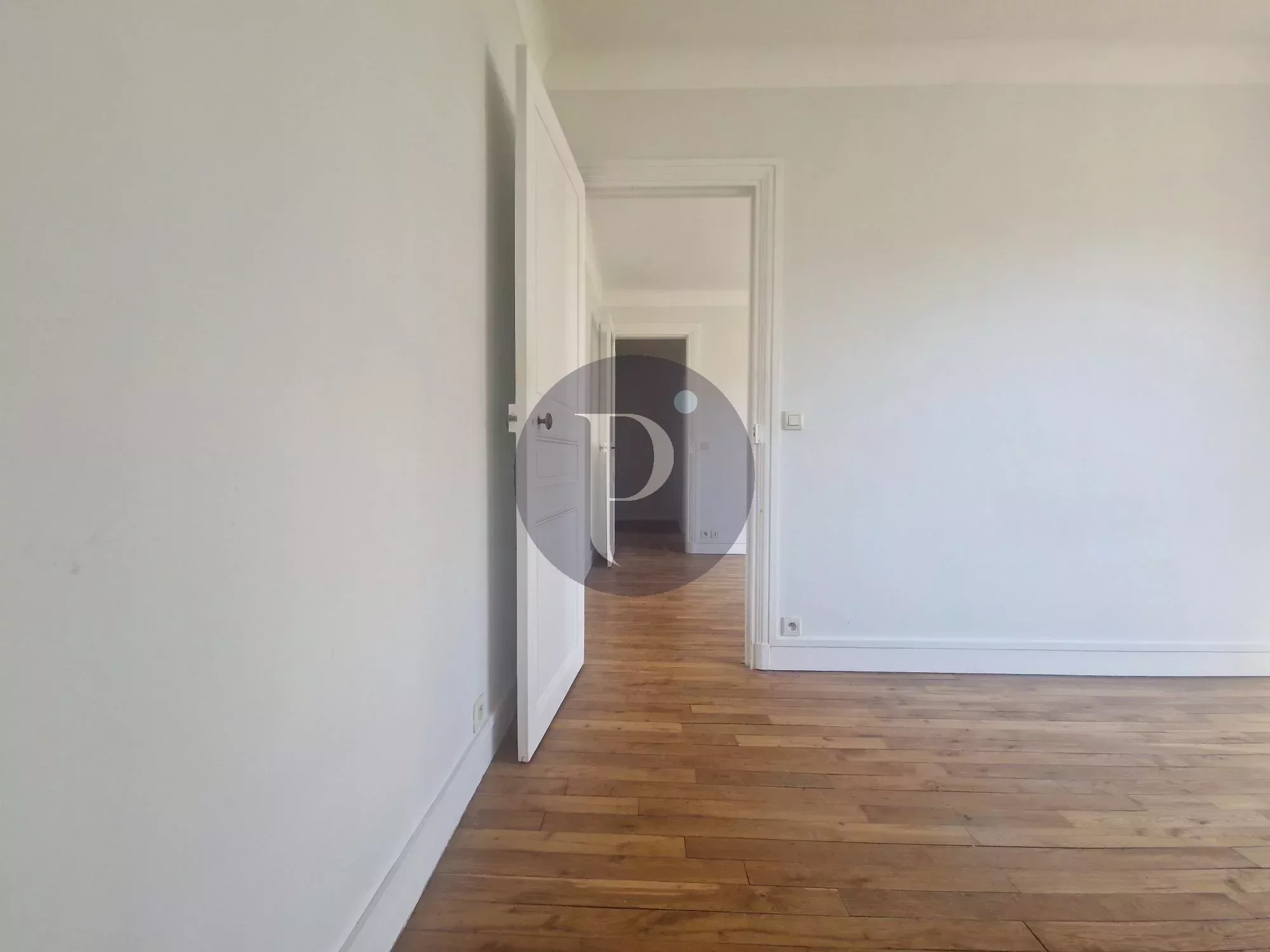 vente-appartement-2-pieces-le-kremlin-bicetre-87143957