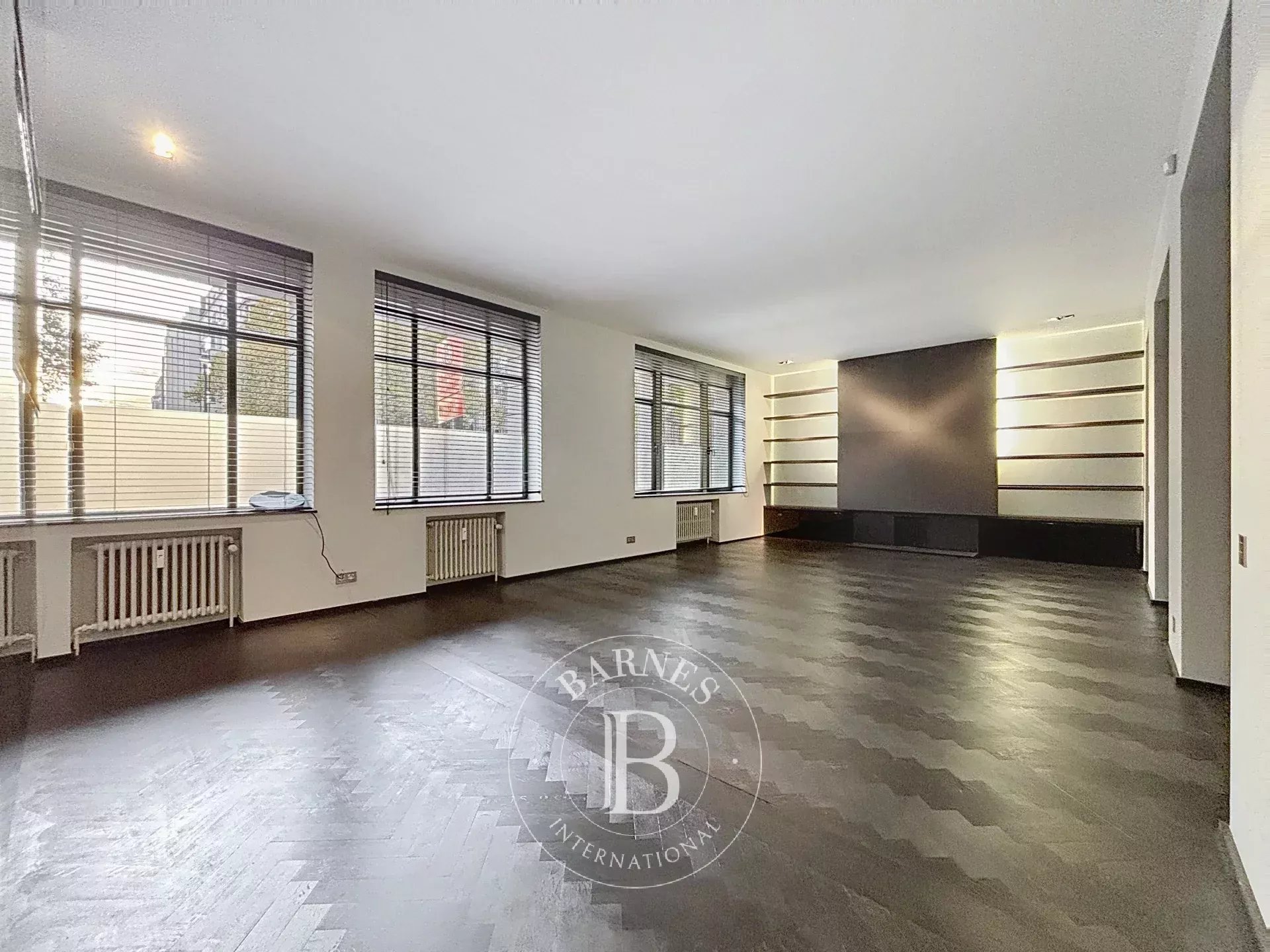 Châtelain/Louise – Bel appartement 2 chambres