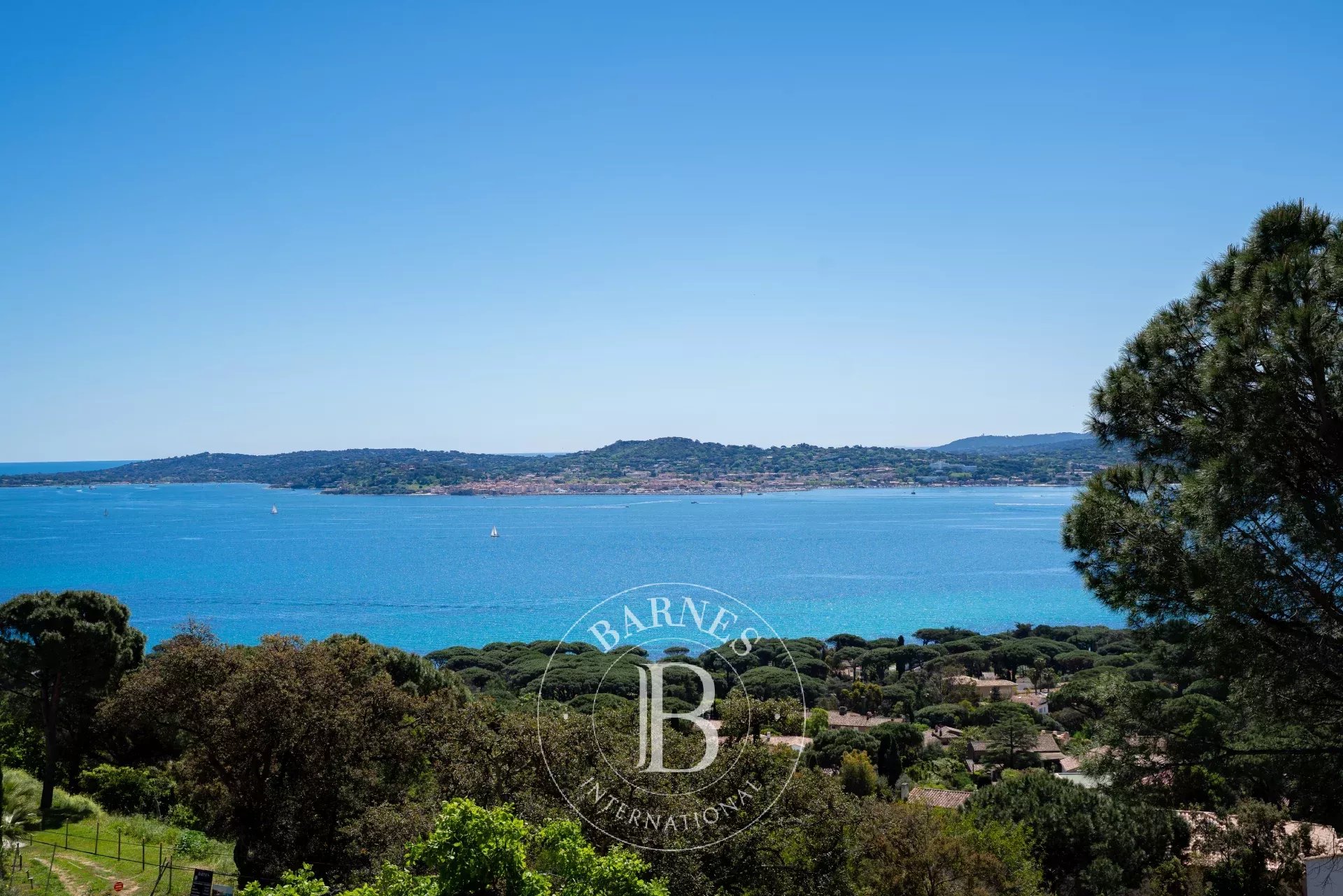 Villa Grimaud  -  ref 85854756 (picture 2)