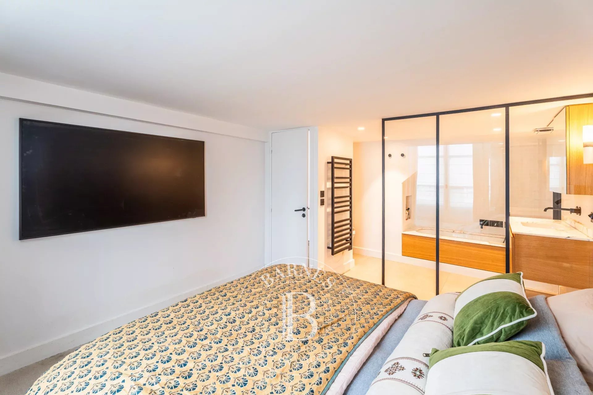 Daire Paris 2ème - picture 15