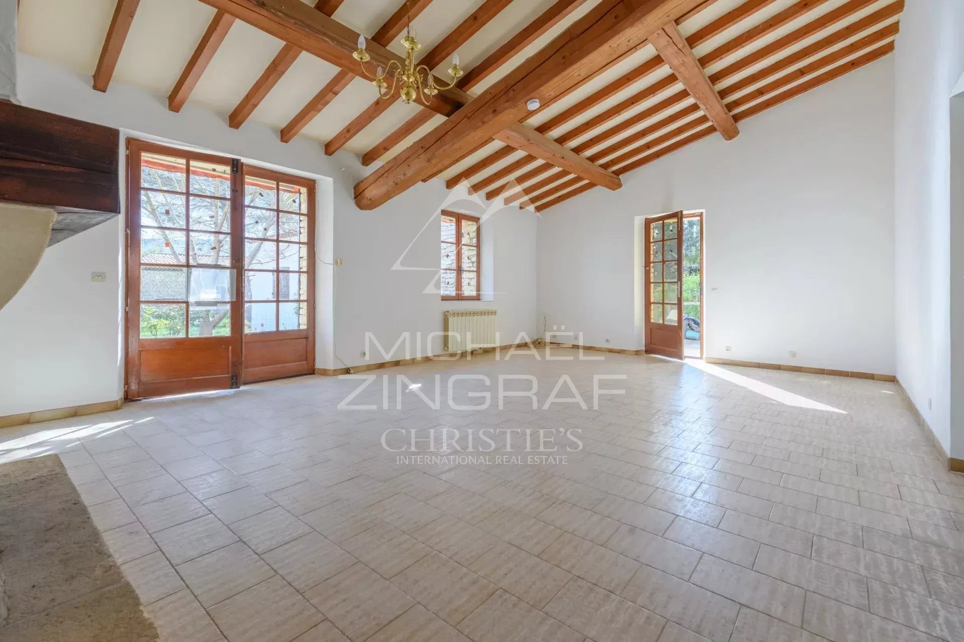 3 Bedroom Villa/Townhouse's Image 7