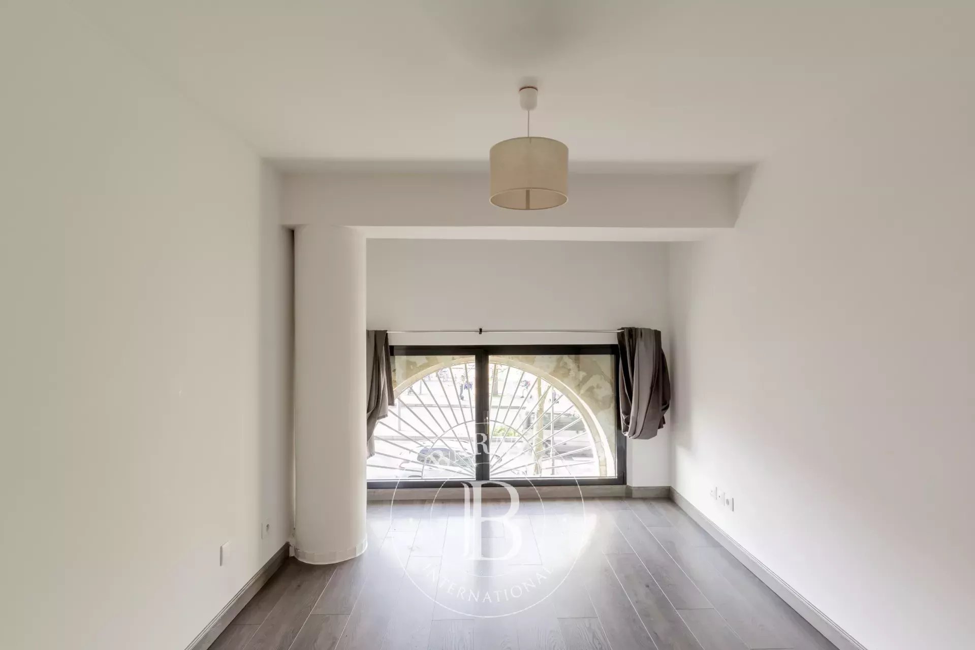 Daire Bordeaux - picture 11