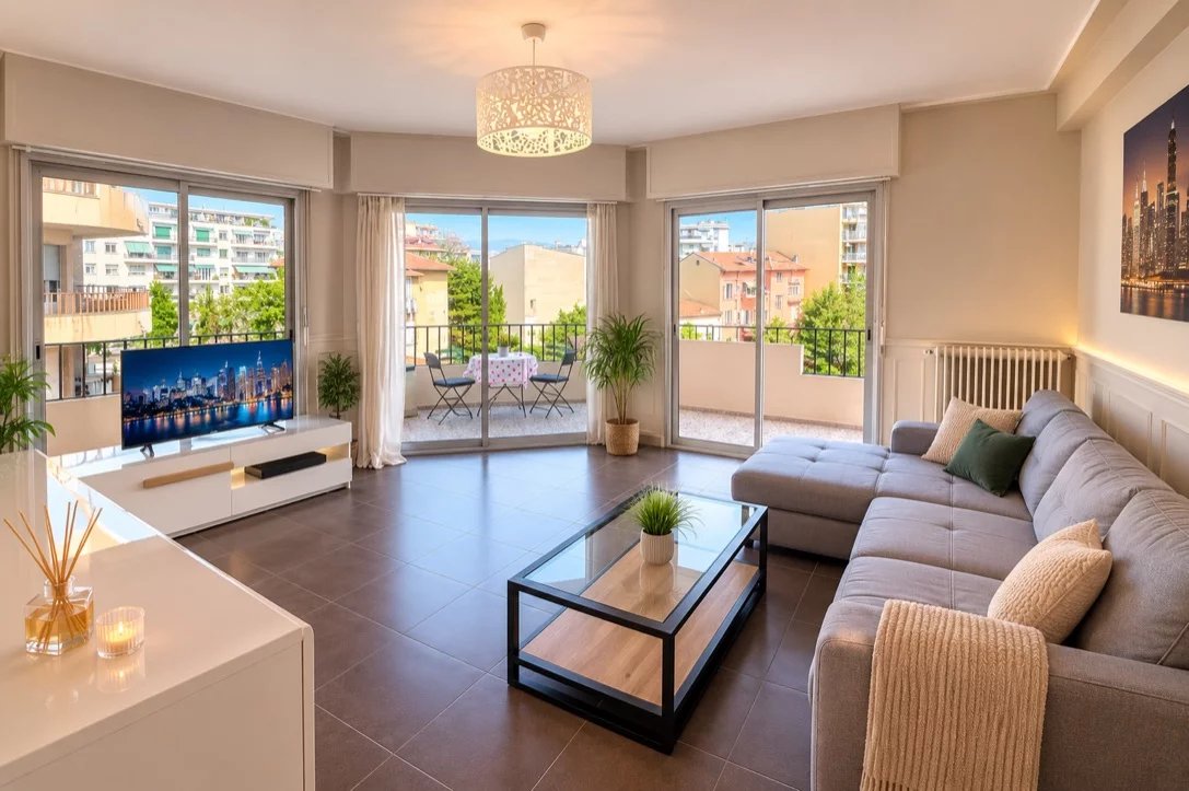 2 piéces 53m2 Terrasse 21m2 Parking collectif