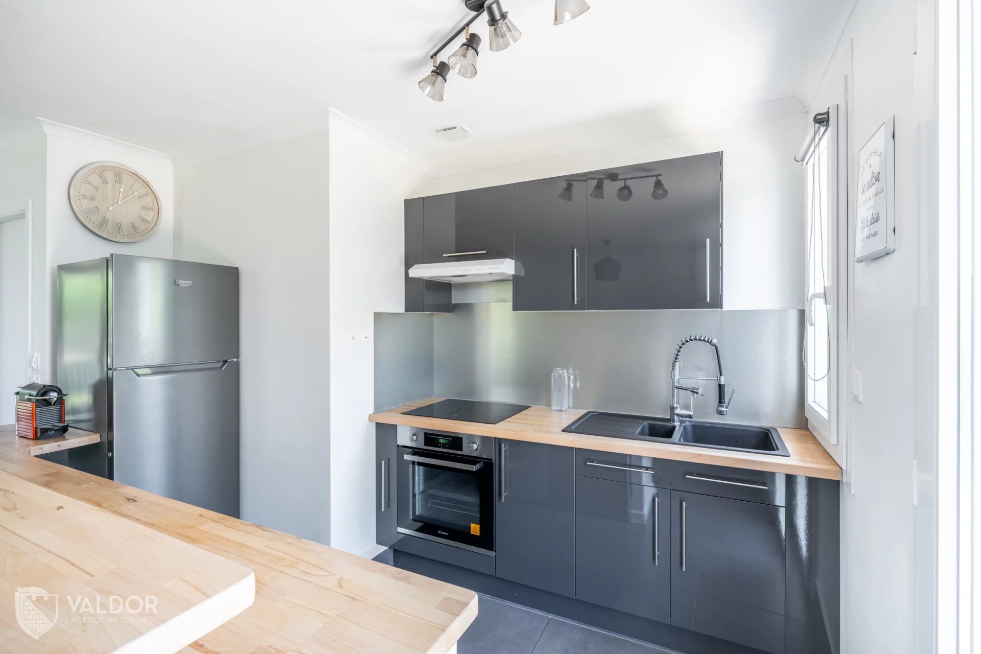 Maison de plain pied de 80 m² sur parcelle de 444 m²