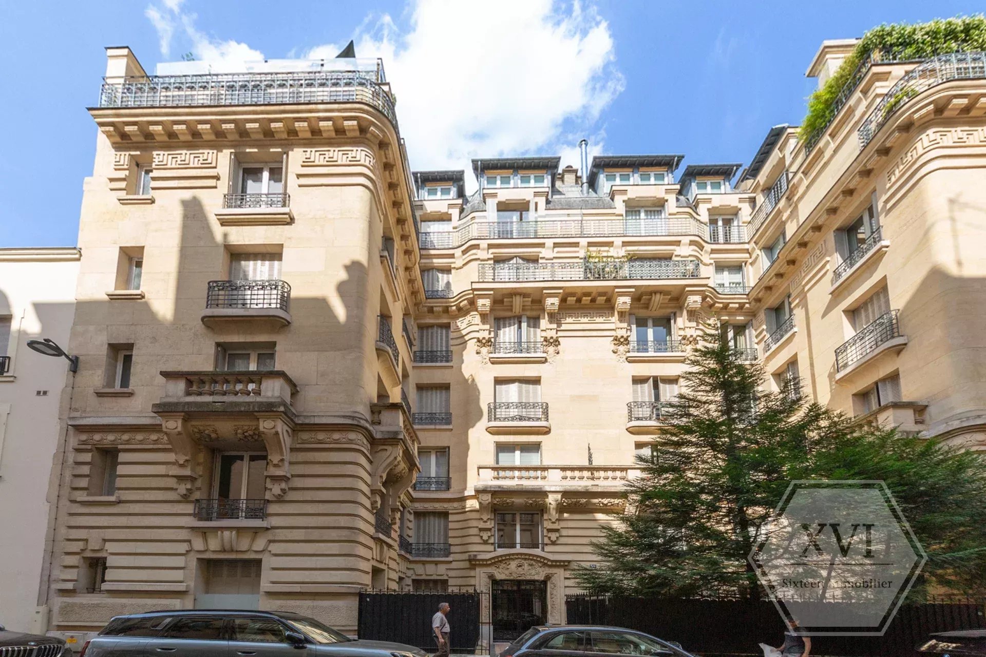 Sale Apartment Paris 17th Ternes