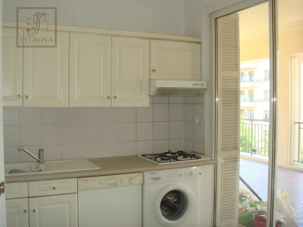 2-Bedroom Apartment in Nice — photo 4