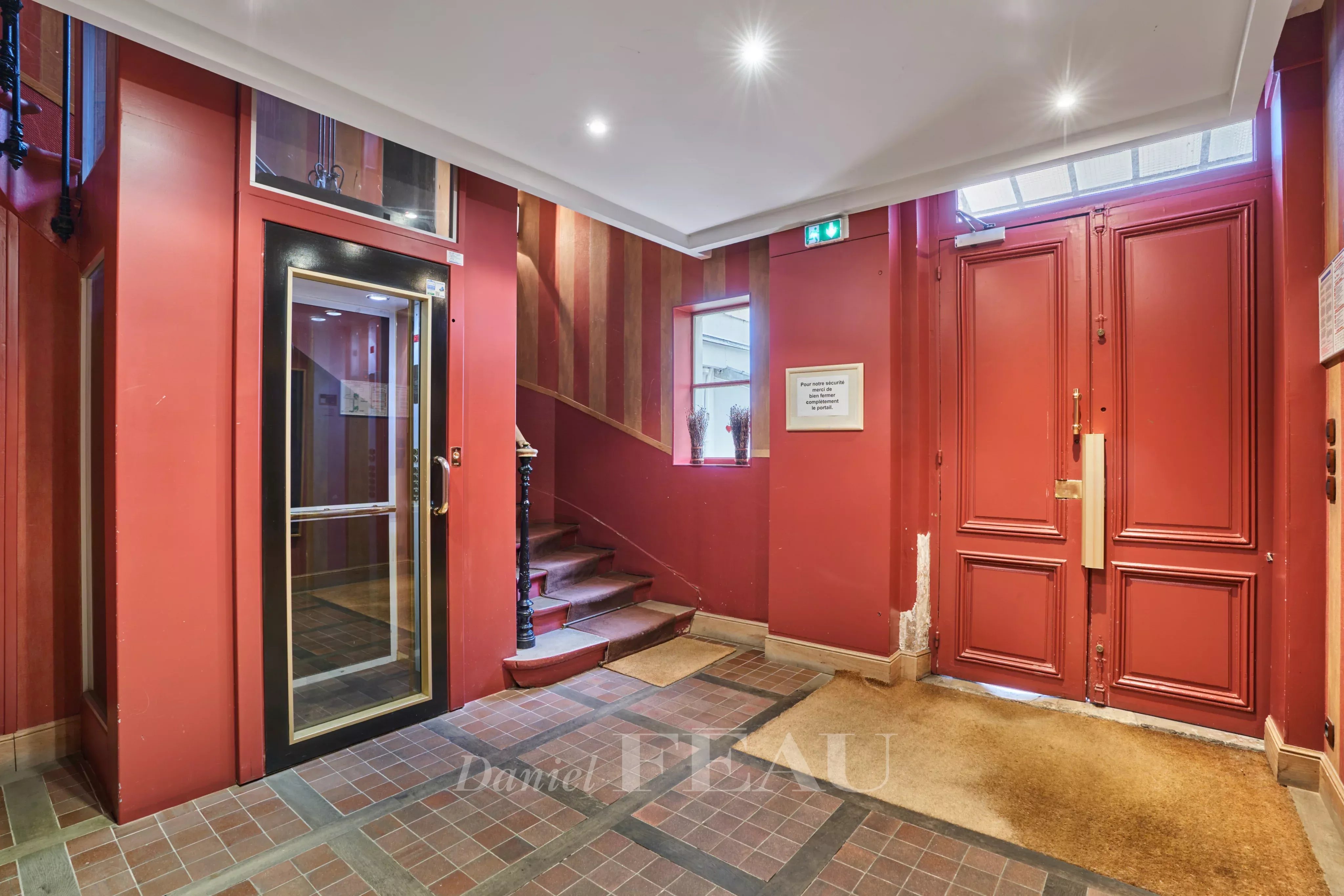 Sale Apartment Paris 16th