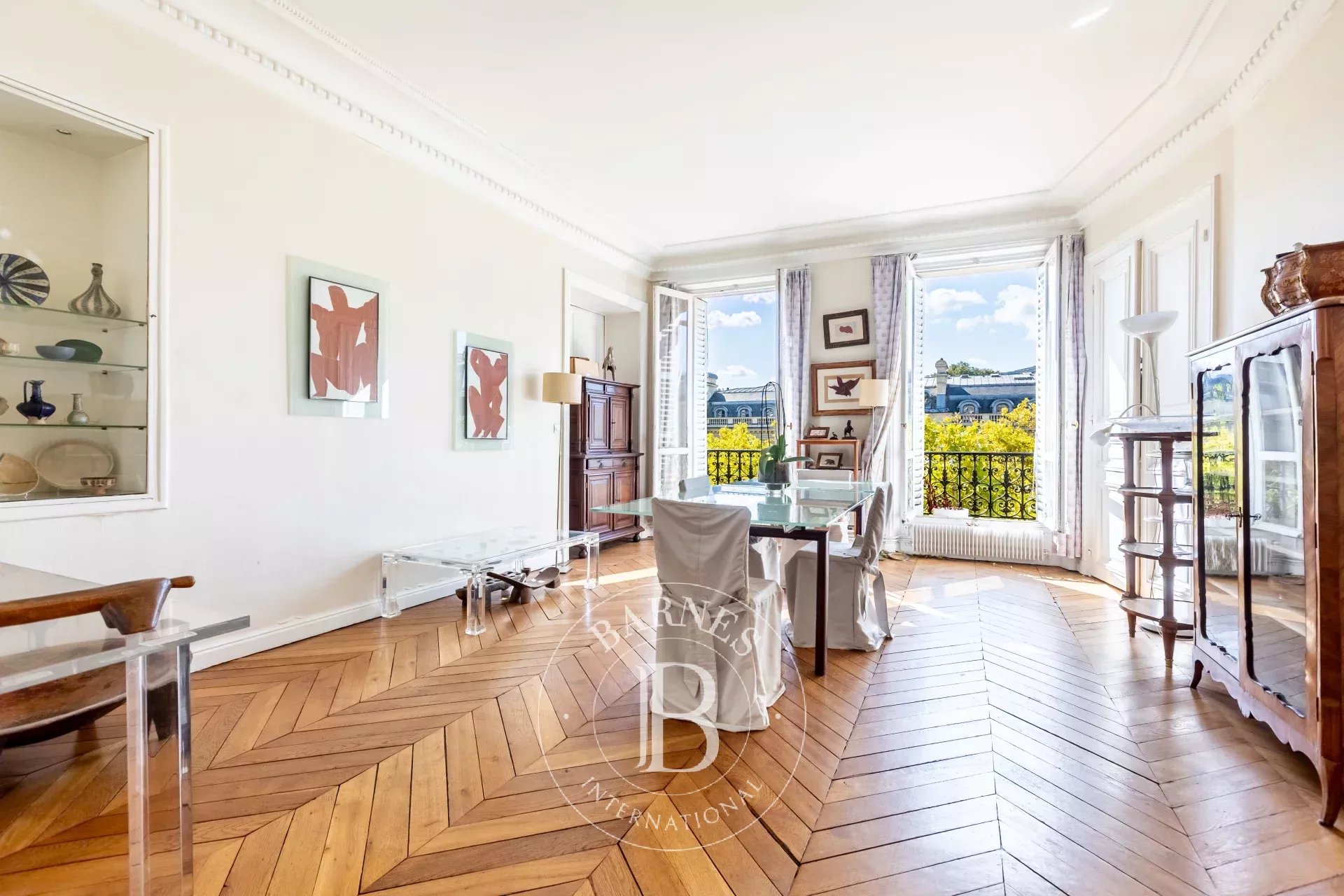 Daire Paris 8ème - picture 4