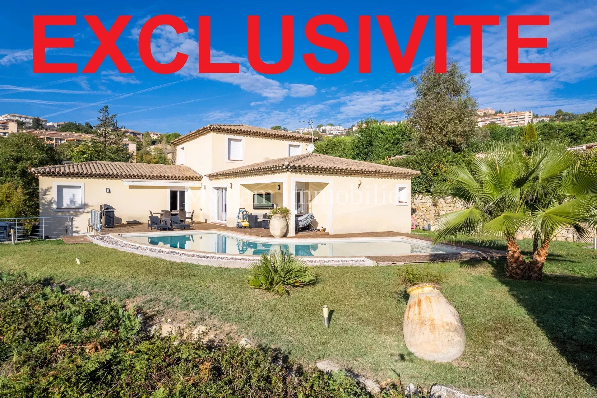 5-room house with swimming pool, open view in GRASSE