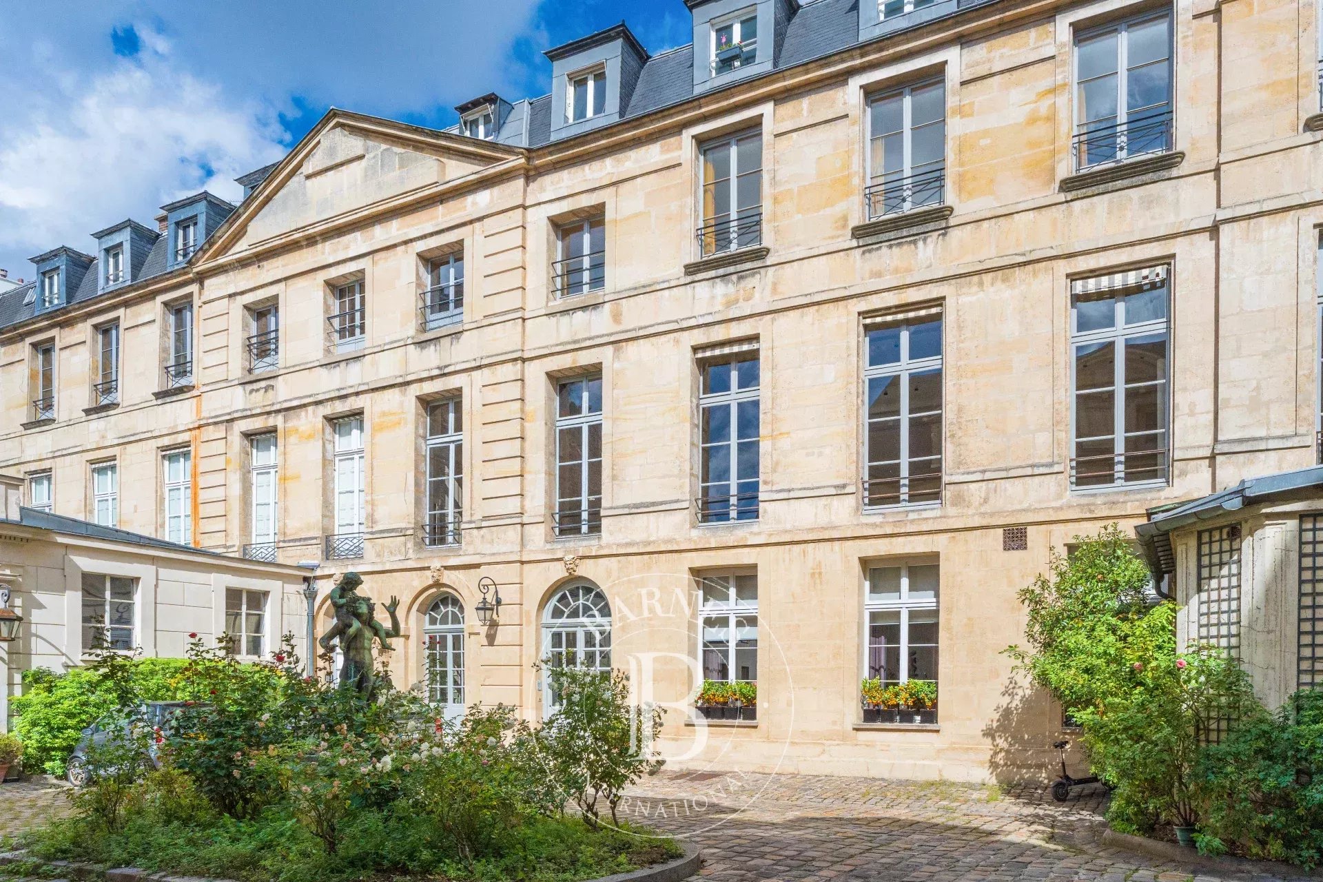 Daire Paris 4ème - picture 21