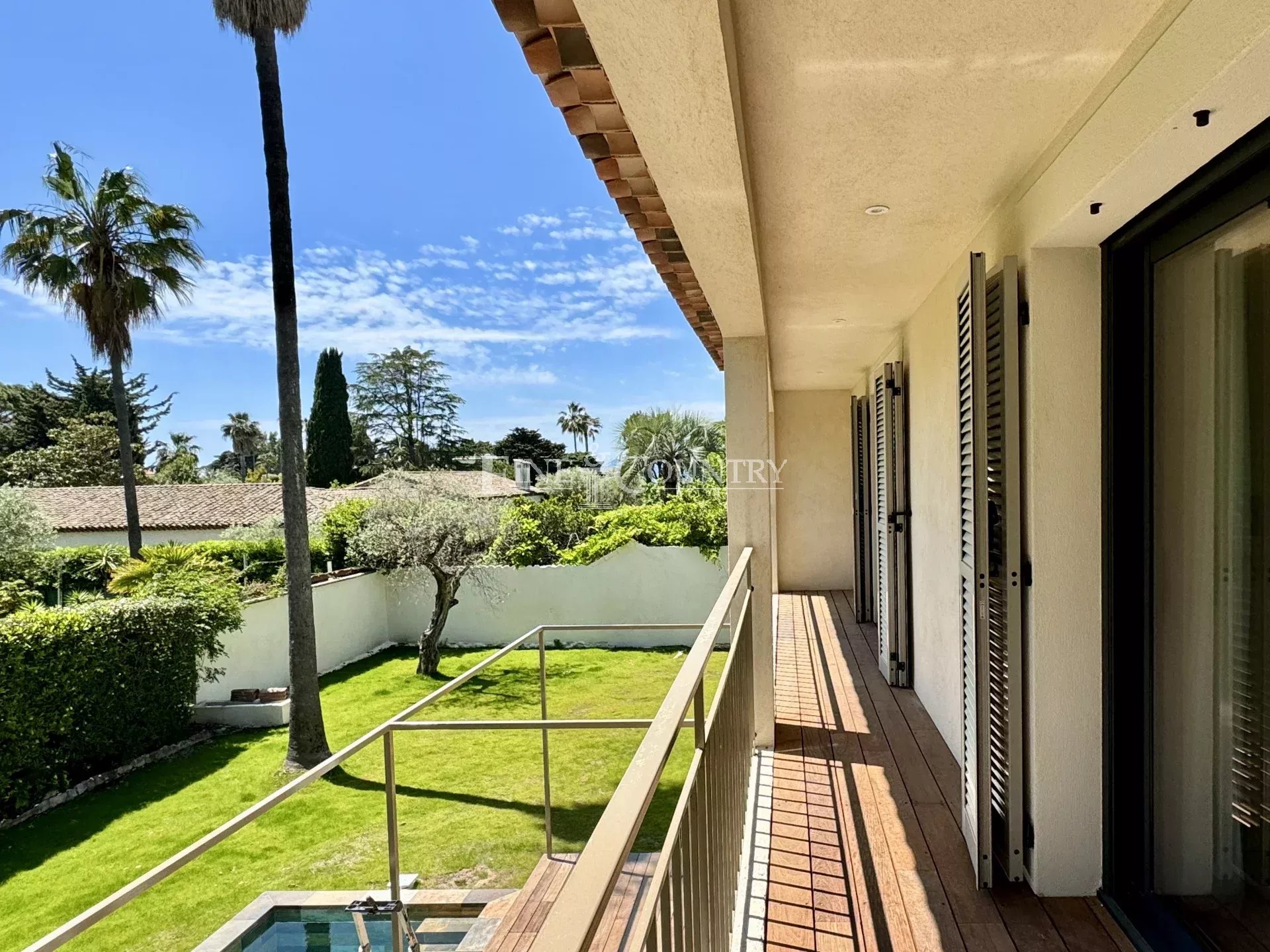 Photo of Villa For Sale Cap d'Antibes