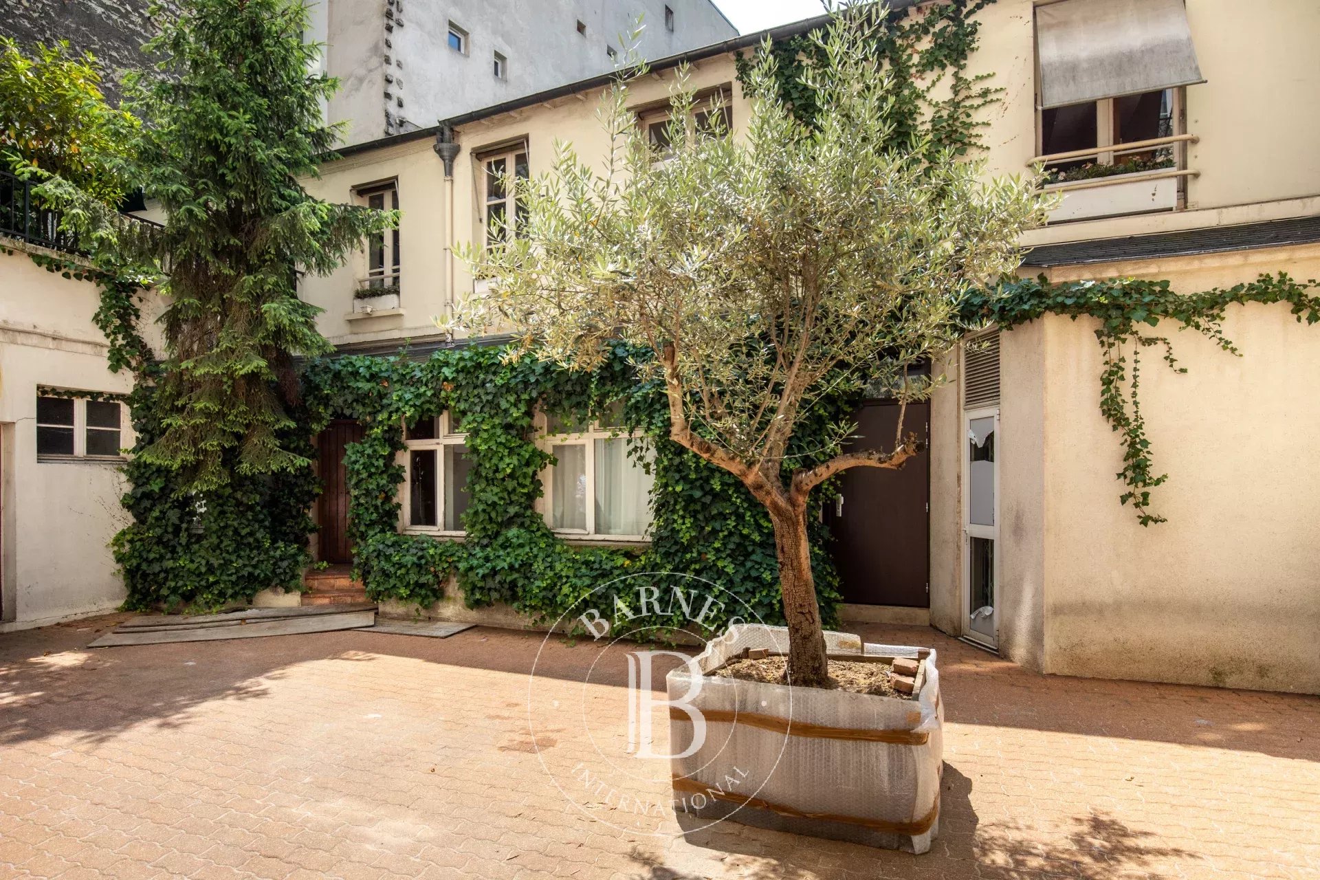 Daire Paris 11ème - picture 17