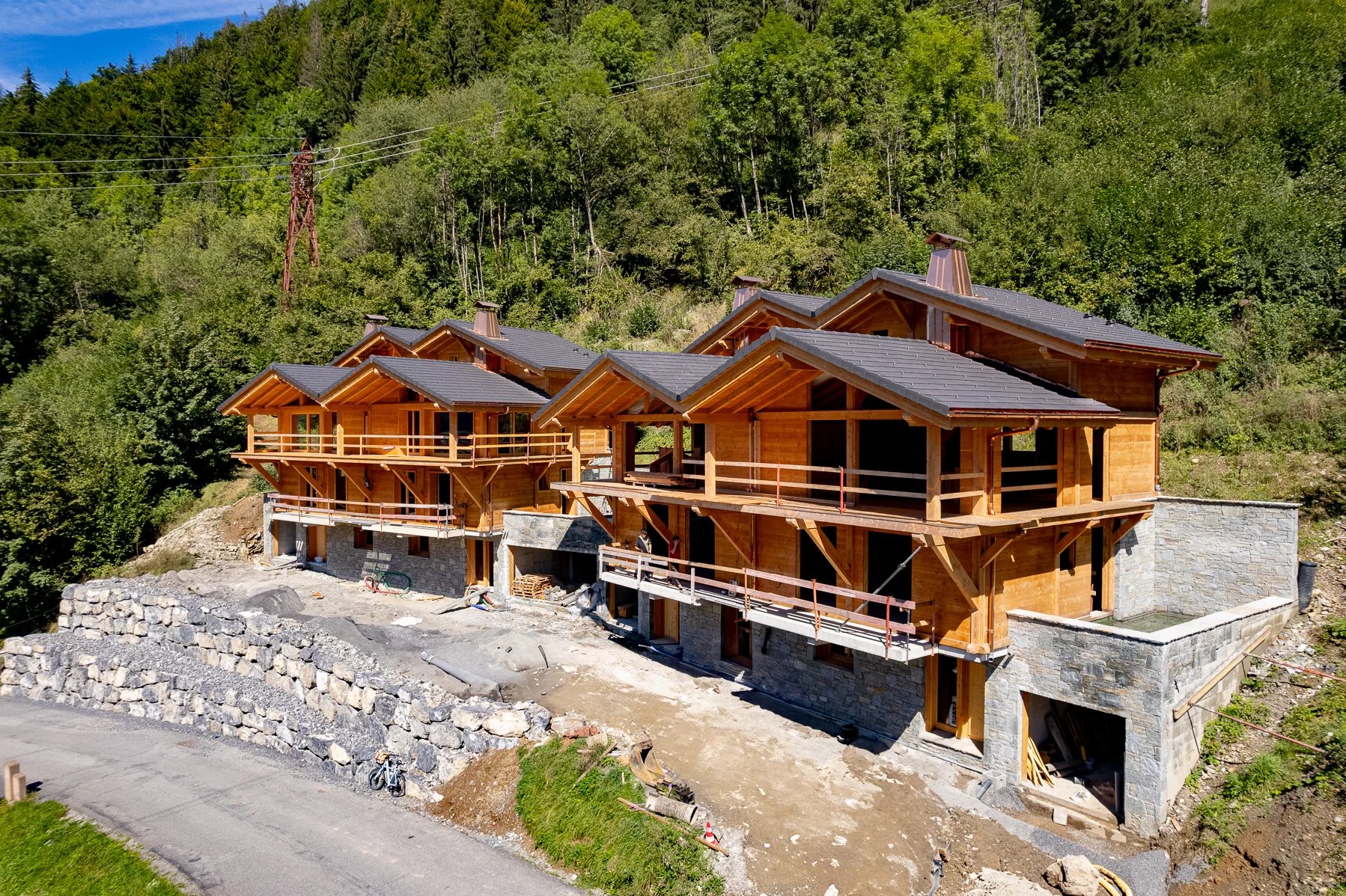 Photo of MONTRIOND - Luxury 5 bedroom new-build chalet in Montriond