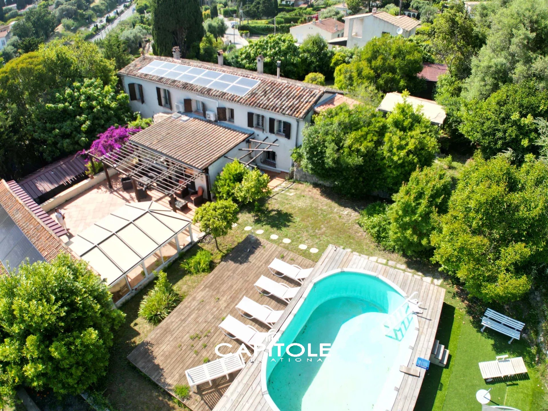 Agence immobilière de 