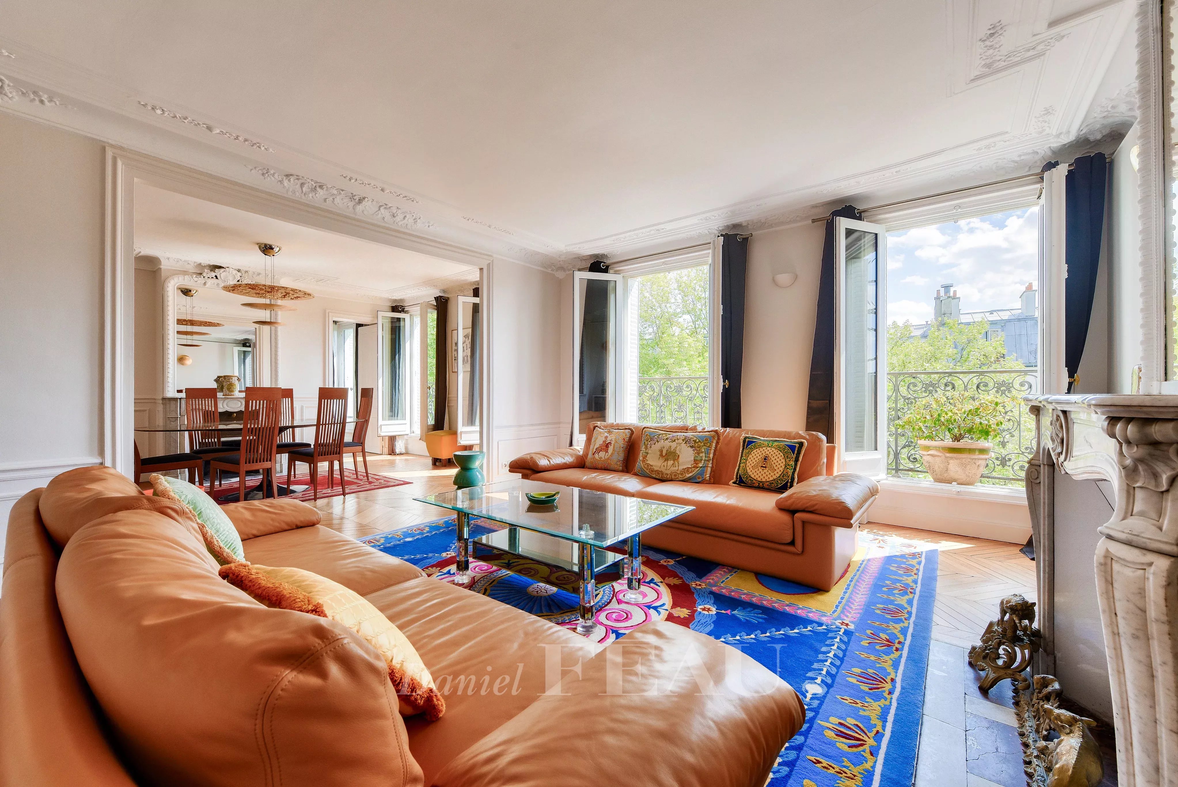 Rental Apartment Paris 9th Rochechouart