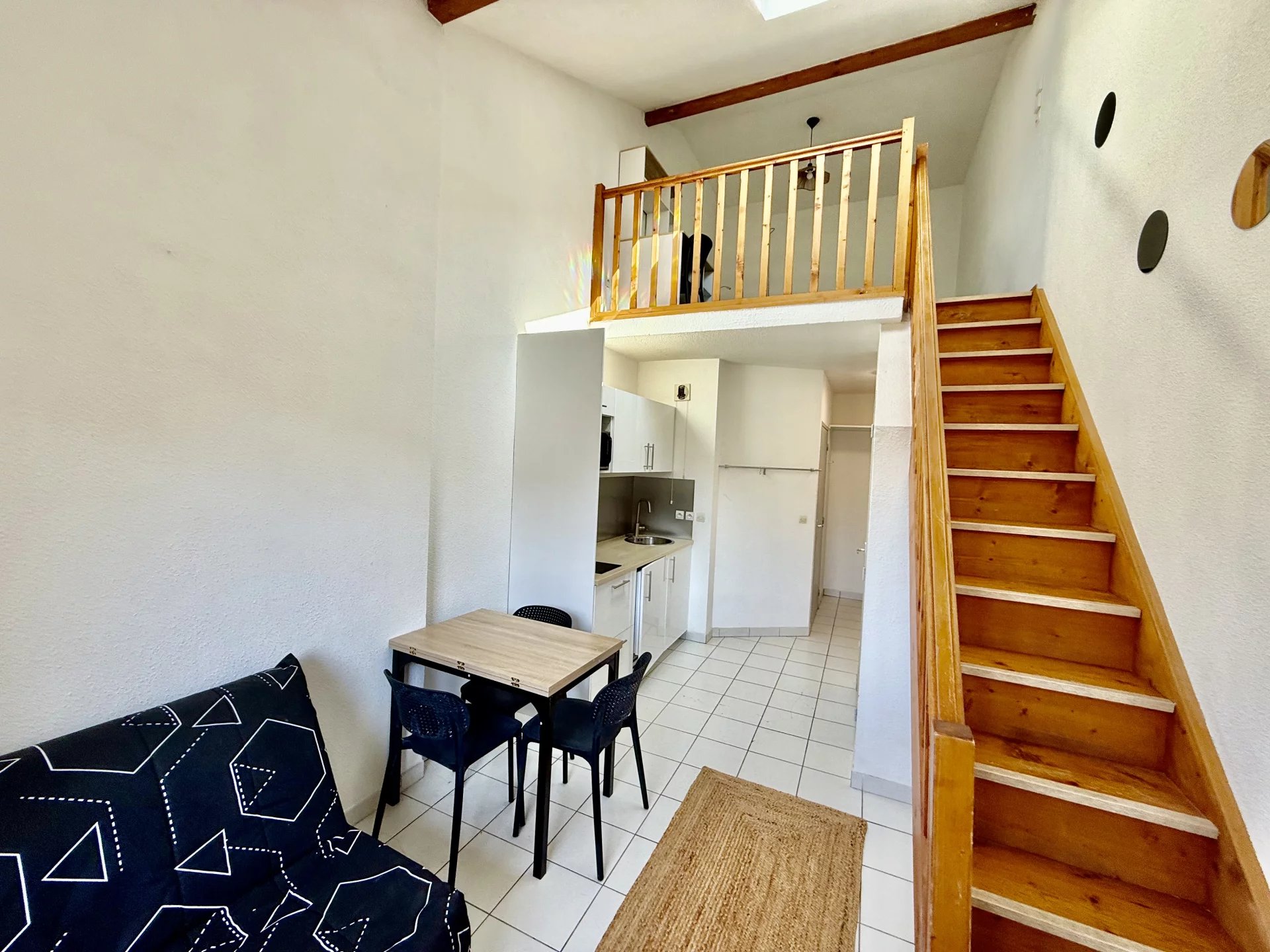 Agence immobilière de 
