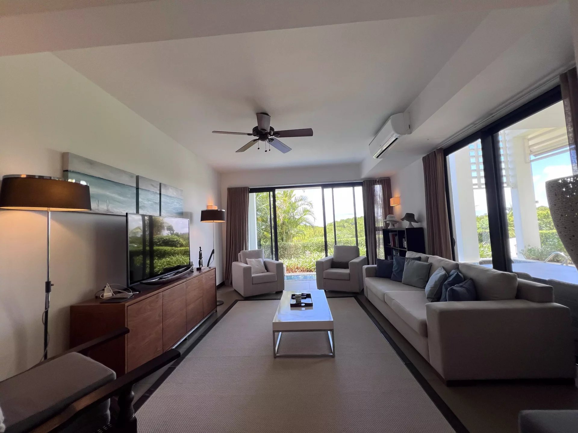 Ev Haute Rive - picture 9