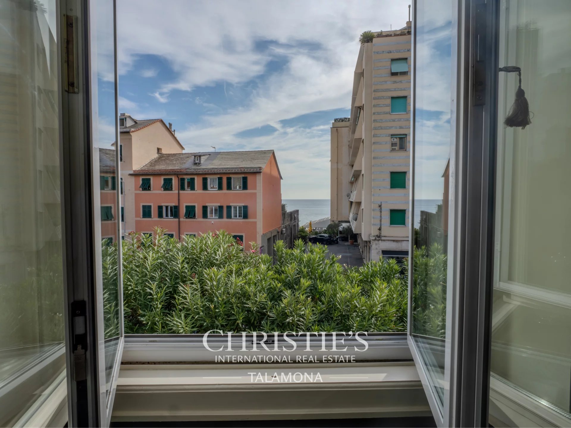 Villa/Townhouse's Image 12