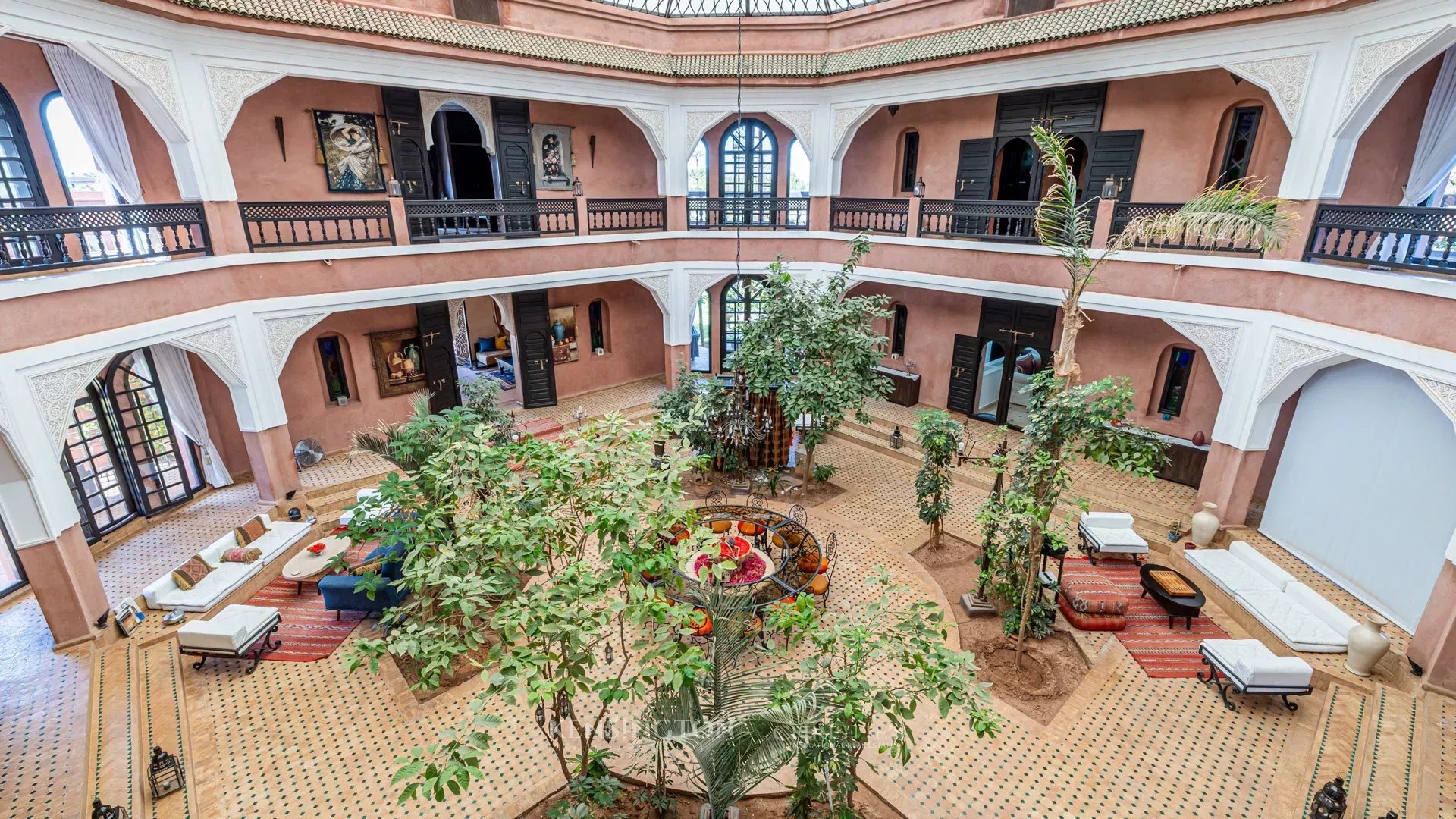 9 Bedroom Villa/Townhouse's Image 104