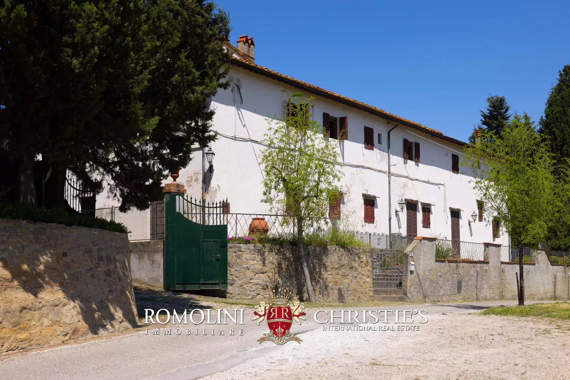30 Bedroom Vineyard's Image 67